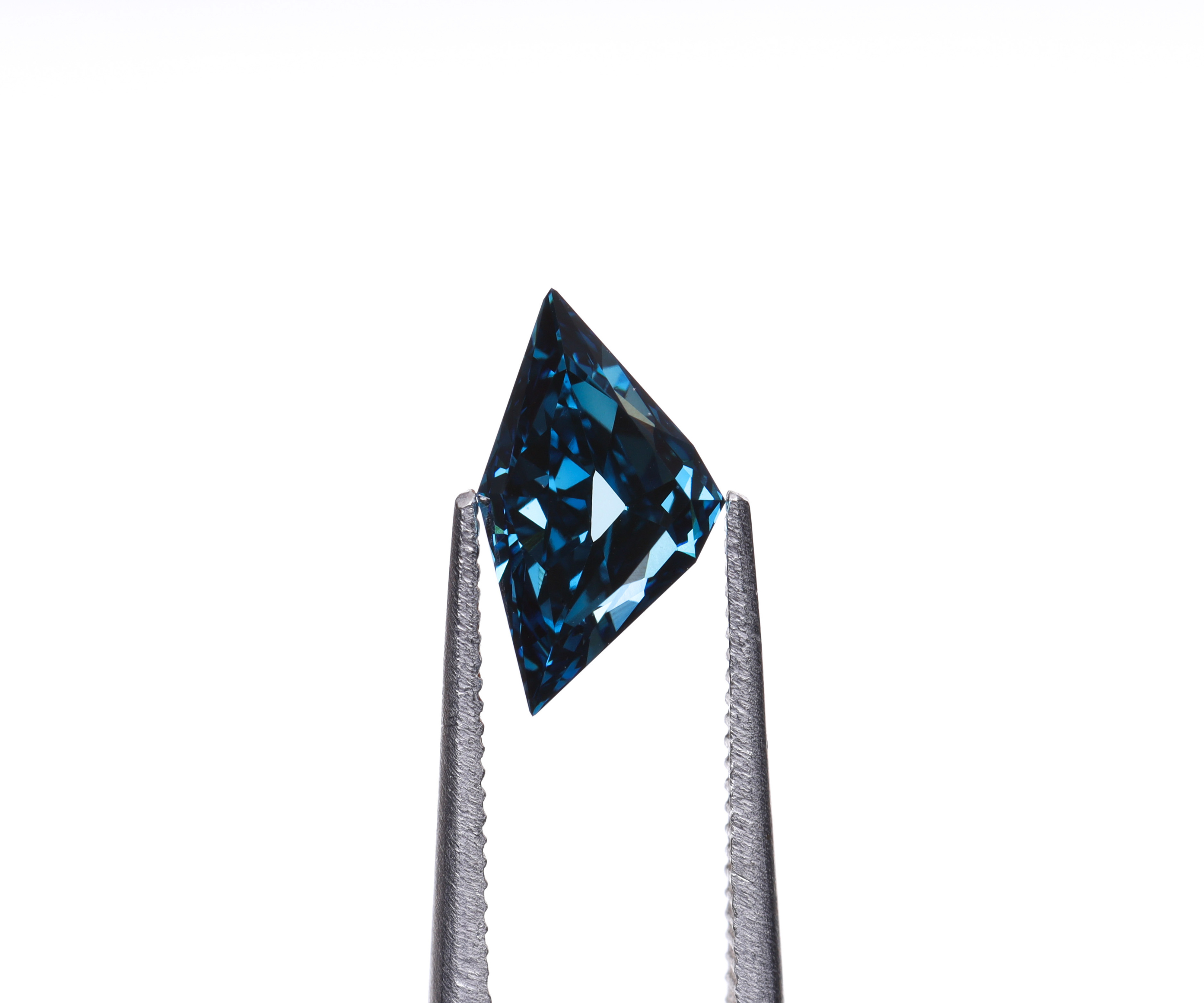 1.02 CT Blue Shield Cut Lab Grown Diamond
