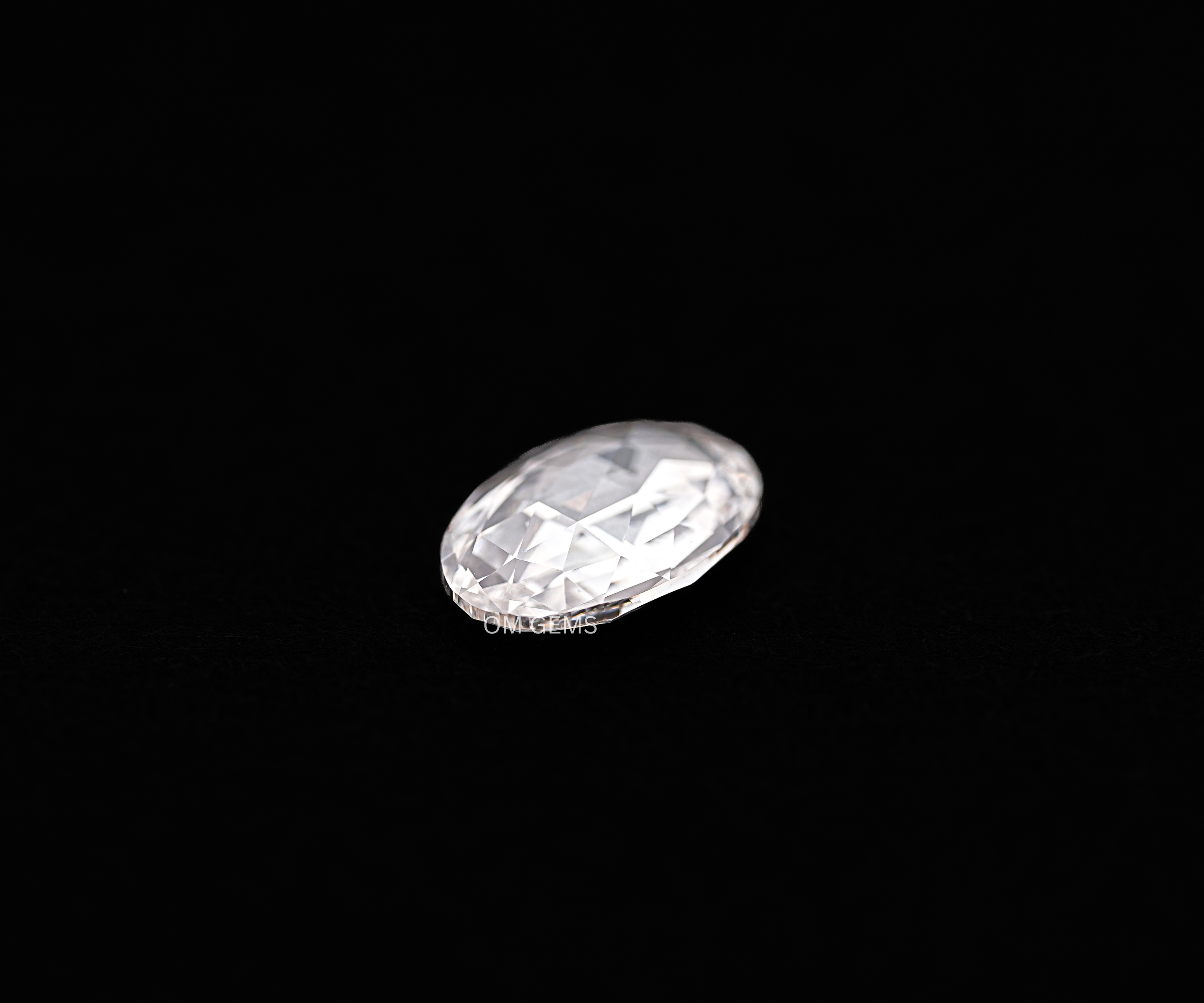 Moval Lab Grown Diamond