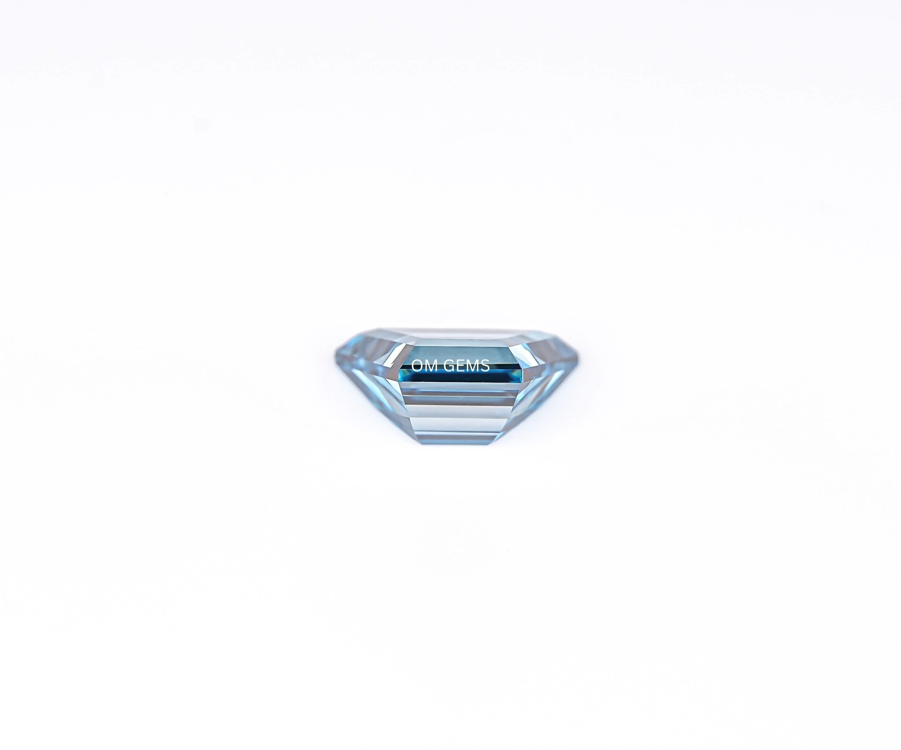 1.85 CT Blue Trapezoid Cut Lab Loose Diamond