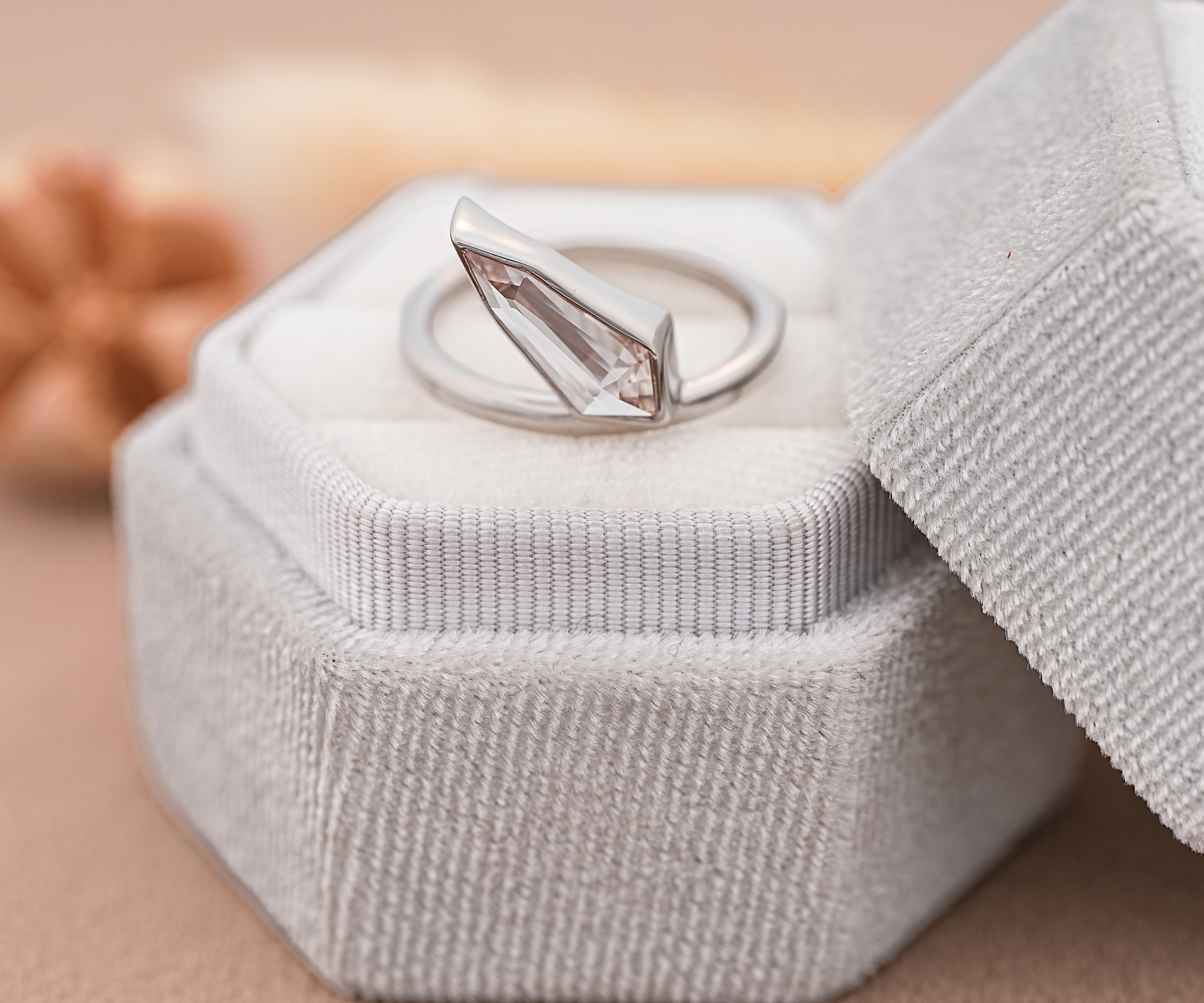 Silver ring lab grown diamond