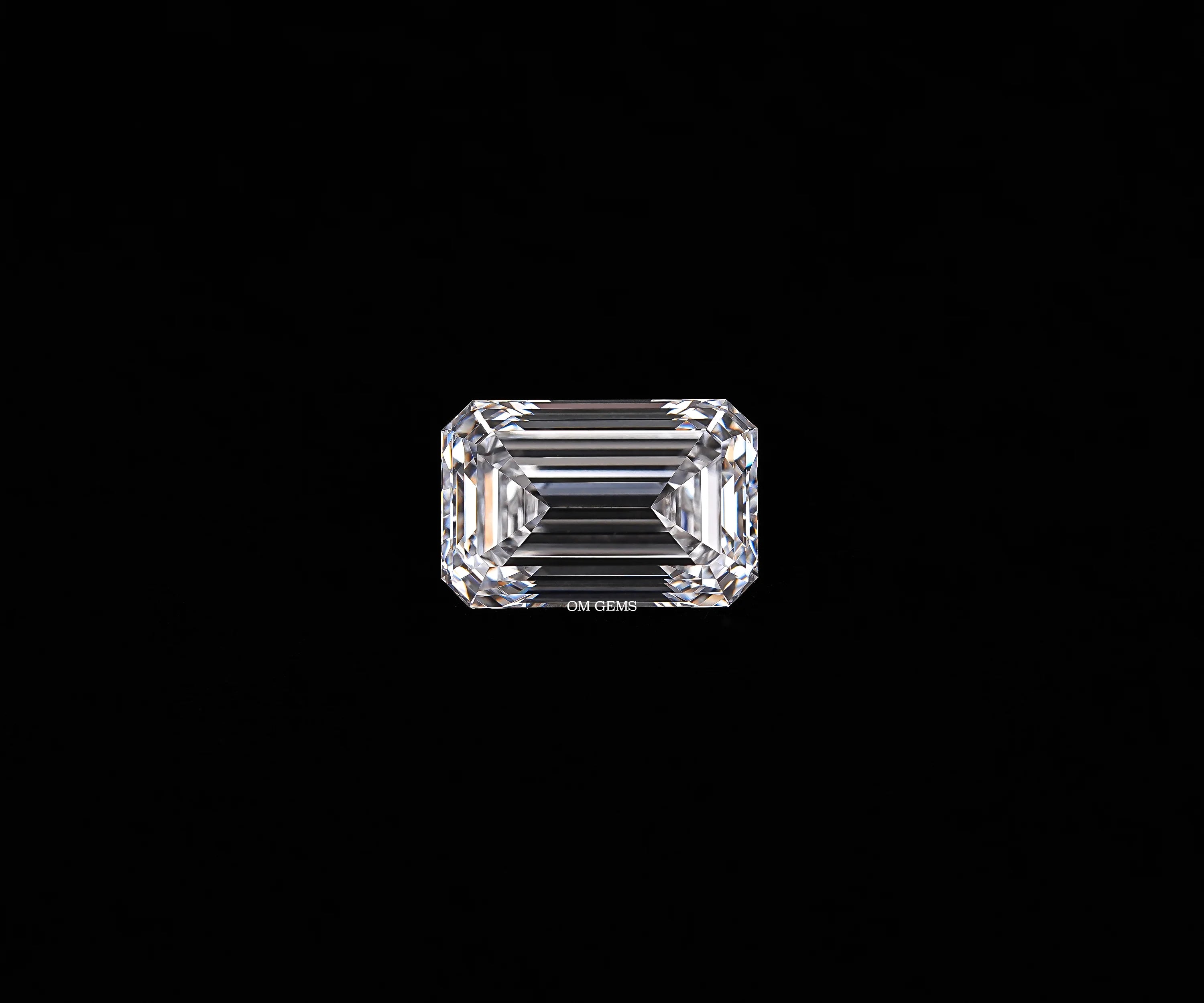 2.01 CT IGI Certified Emerald Cut Loose Diamond