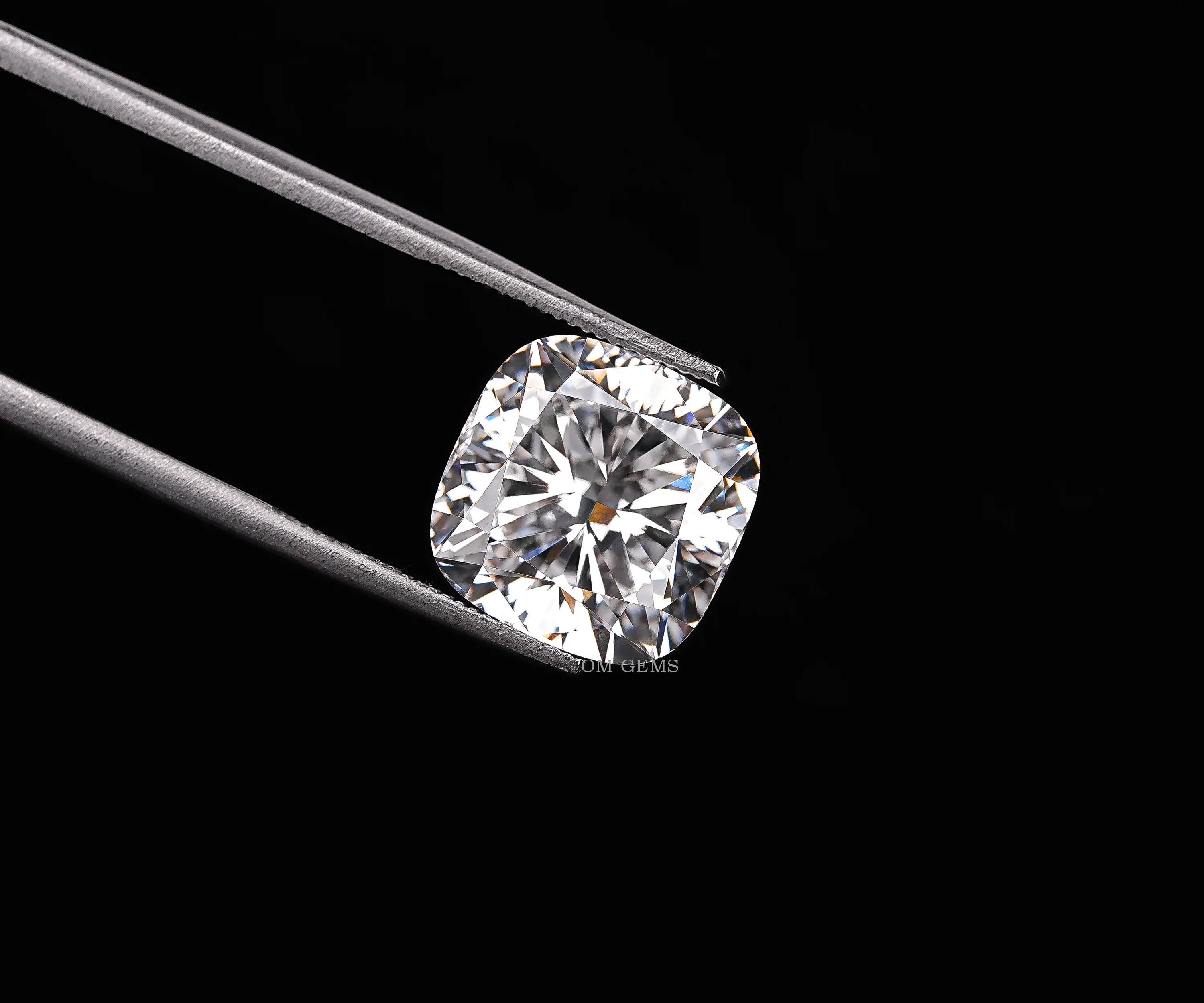 4.59 CT, Square Cushion Brilliant Shape Lab Grown Loose Diamond