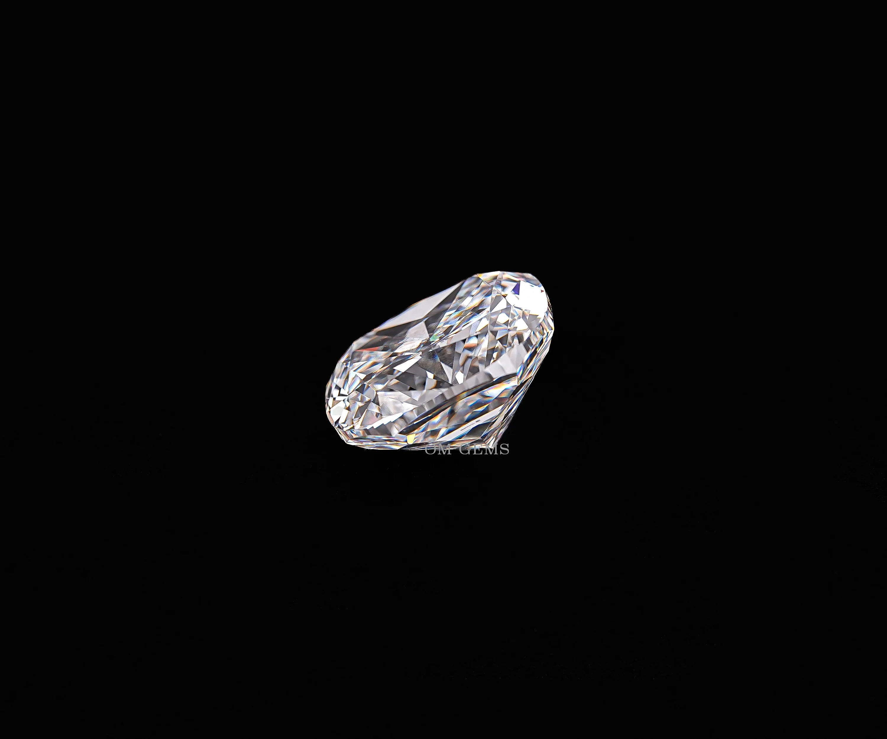 4.91 CT, Cushion Modified Brilliant Cut Loose Diamond
