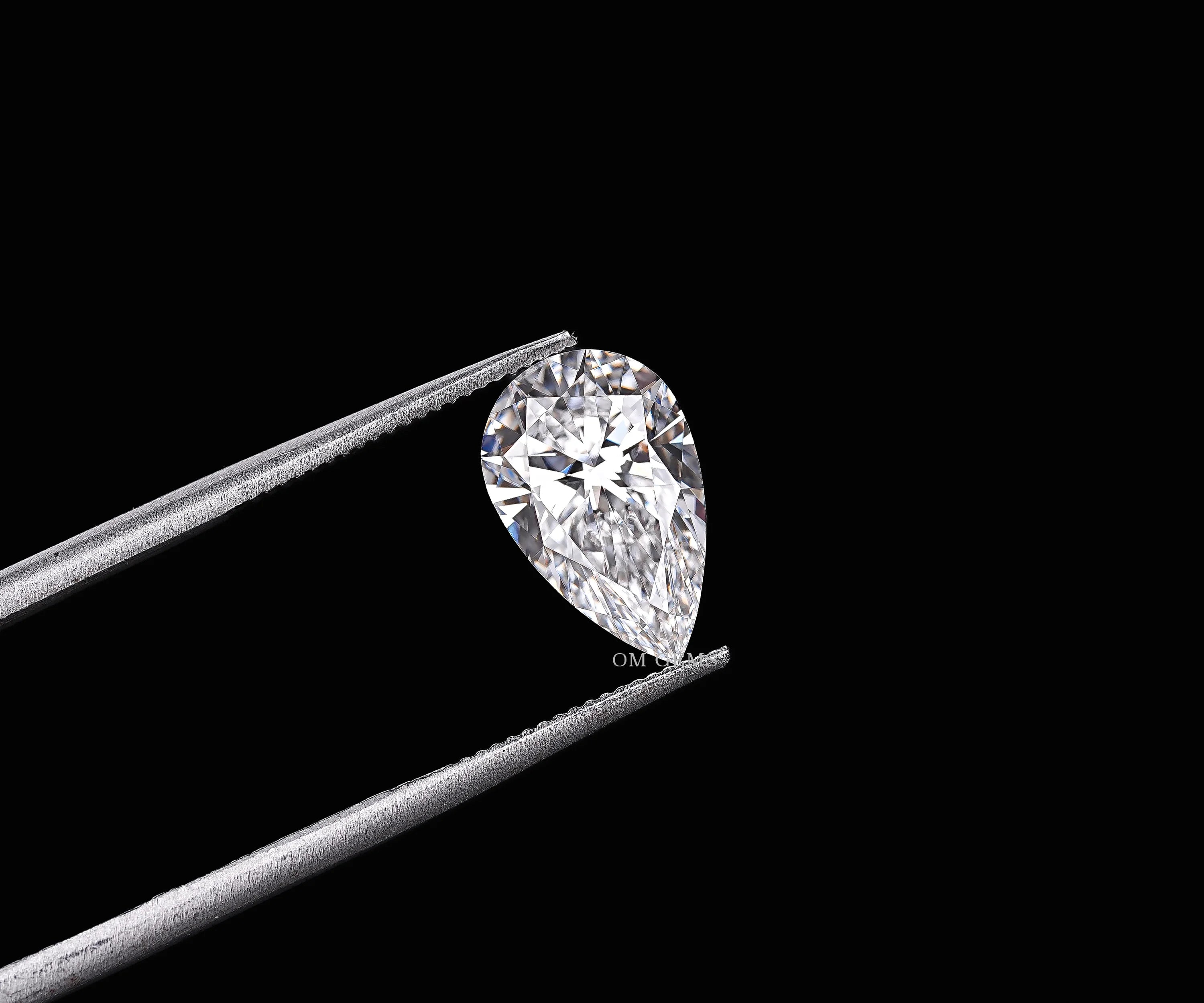 1.32 CT, Pear Brilliant Cut IGI Certified Loose Diamond