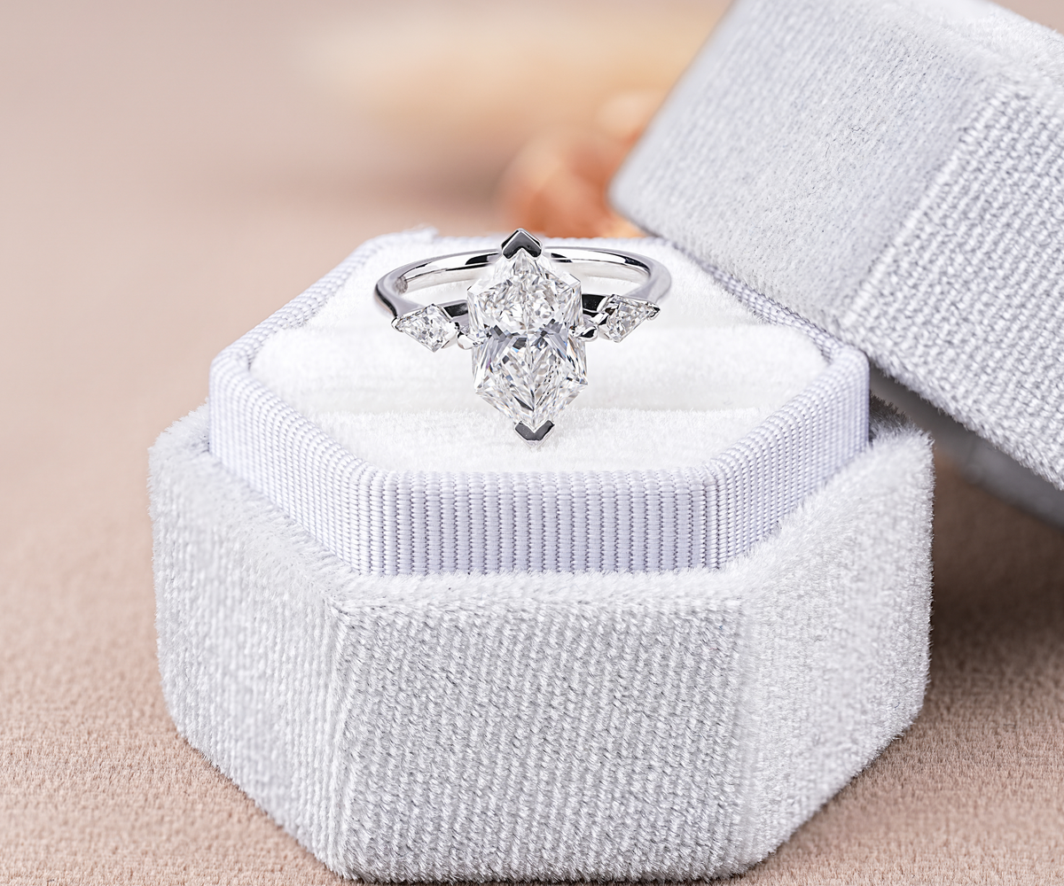 Dutch marquise ring