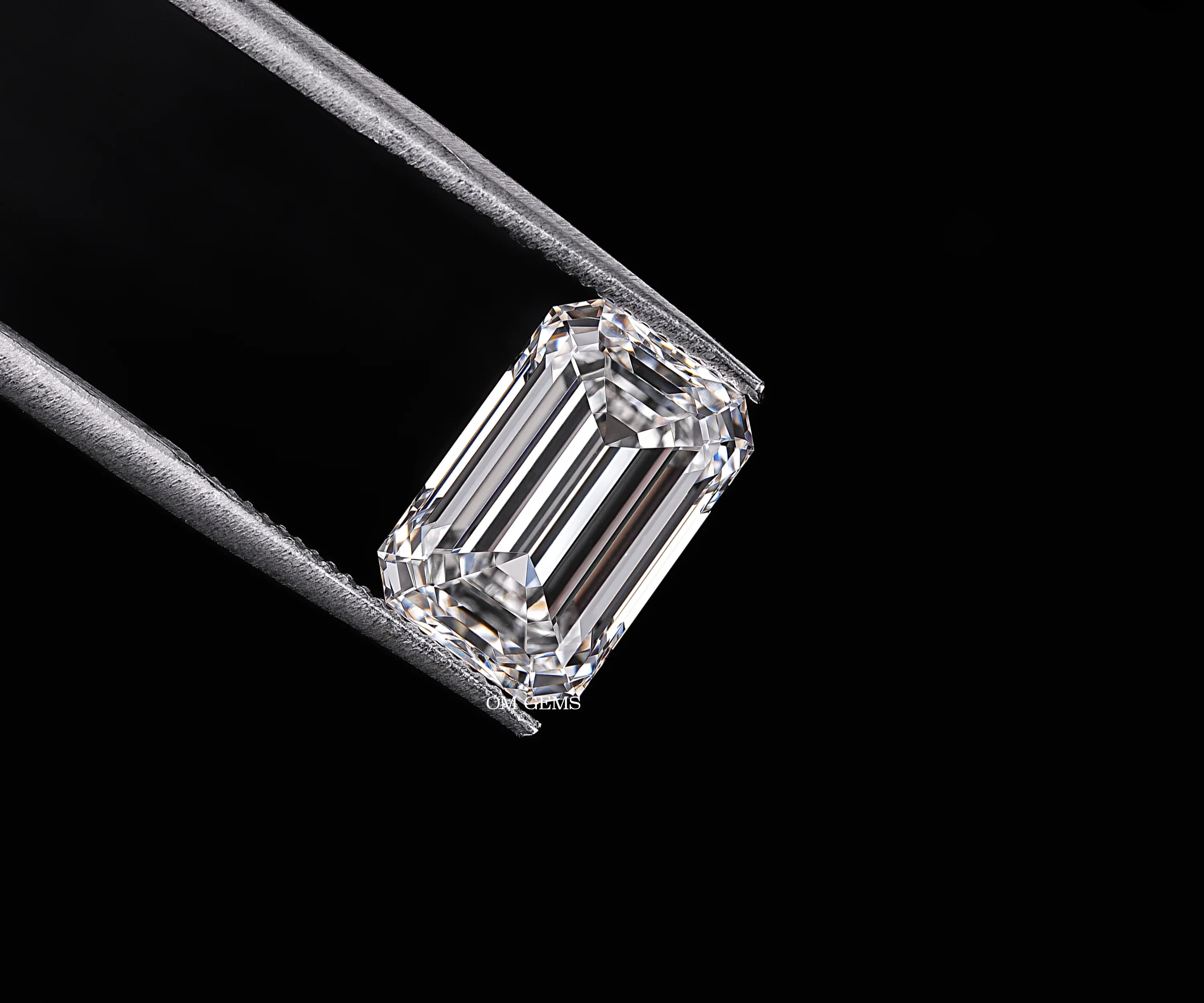 Emerald Cut IGI Certified Loose Diamond