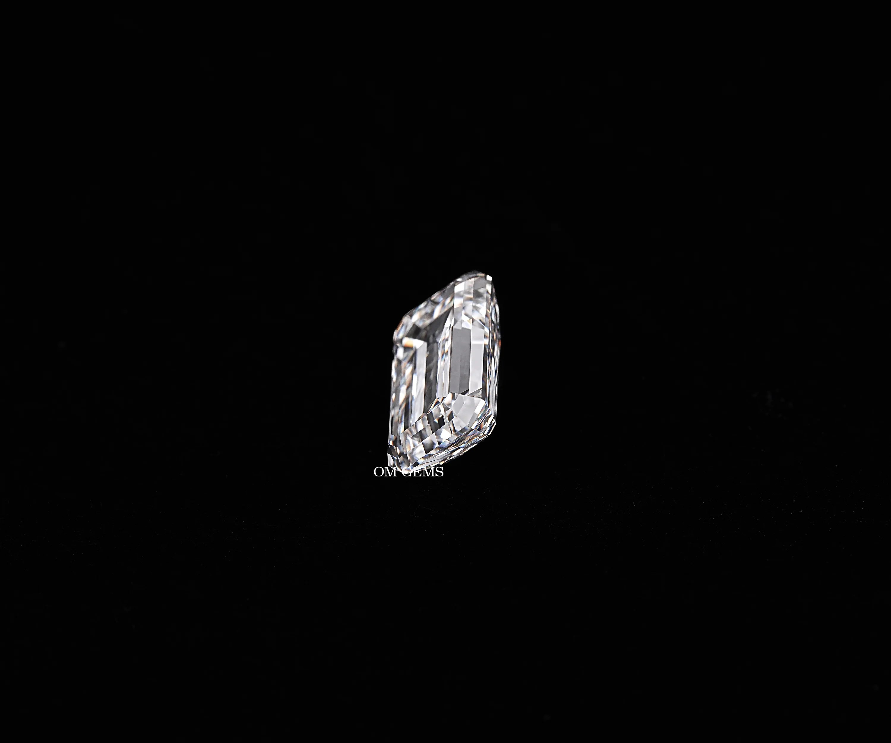 Emerald Cut IGI Certified Loose Diamond