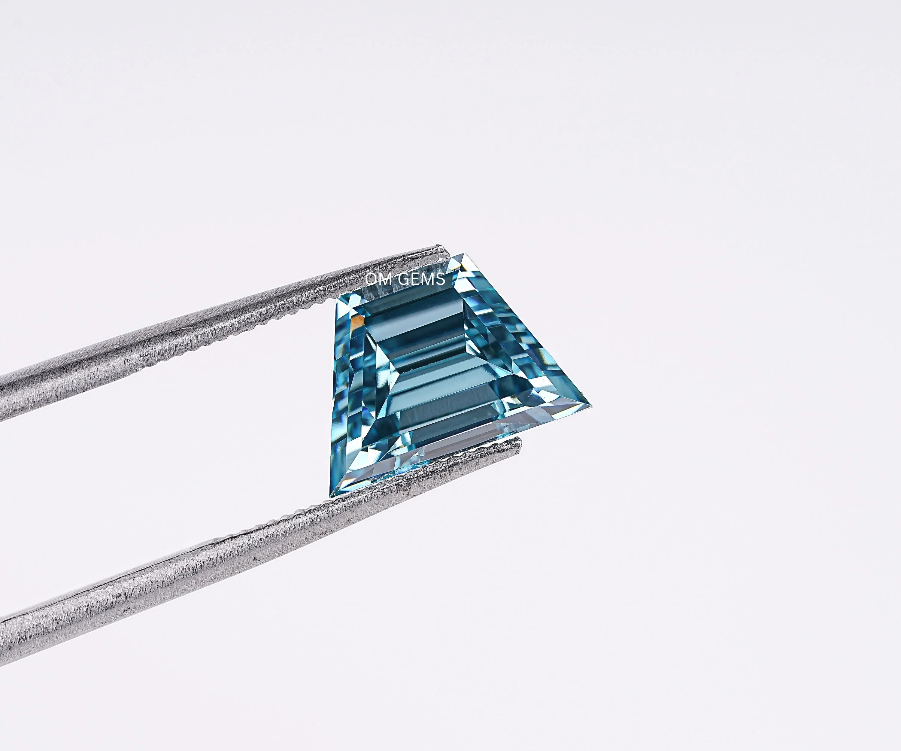 Fancy Blue Trapezoid Cut Lab Grown Loose Diamond