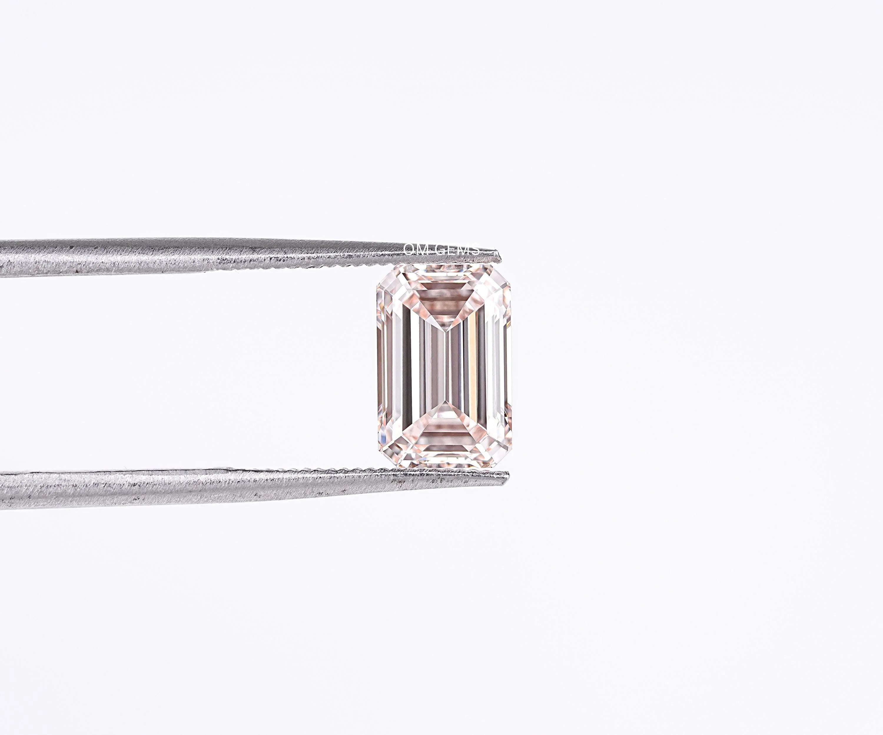 Fancy Pink Emerald Cut Lab Loose Diamond