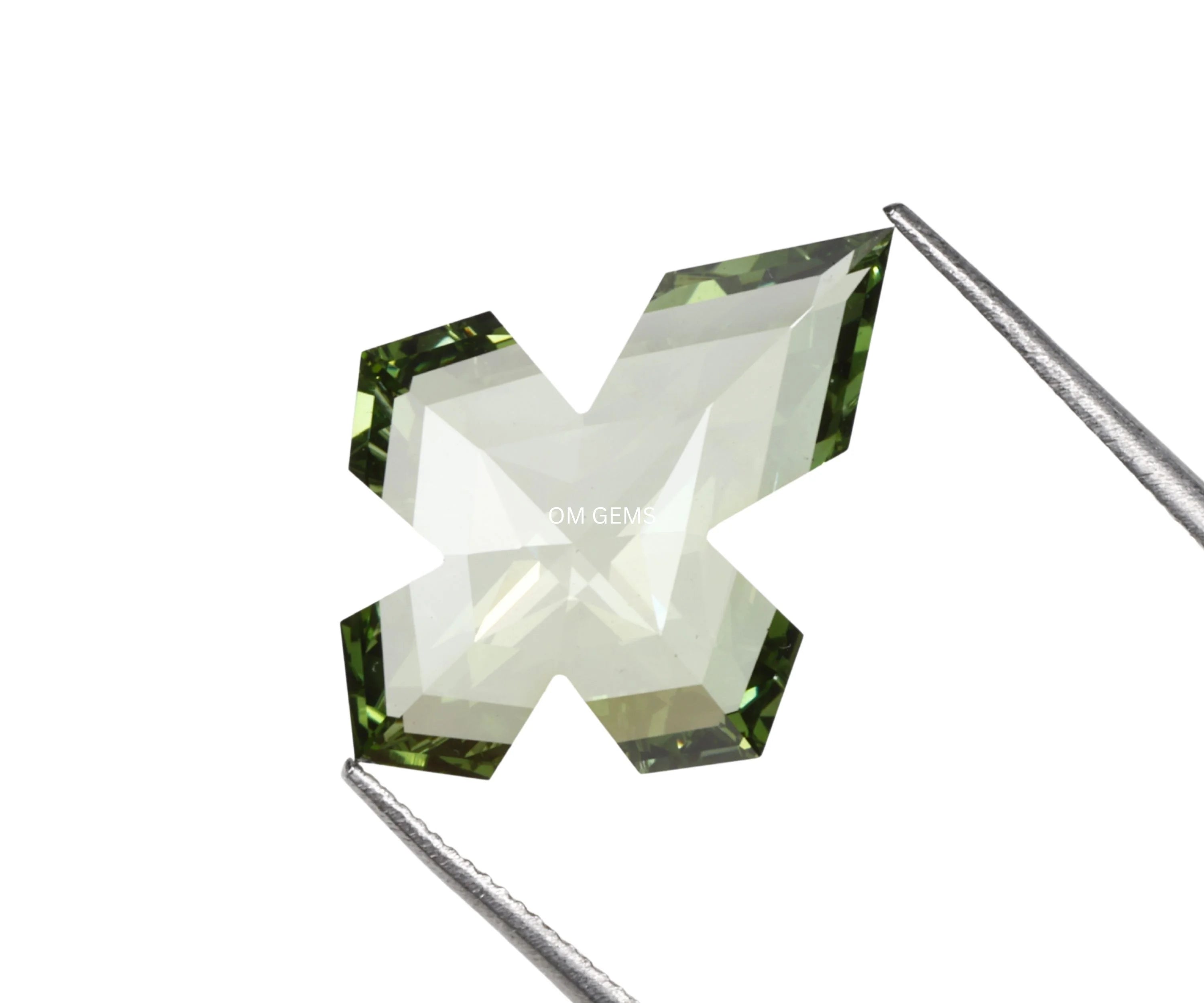 Green Christ Cross Lab Diamond