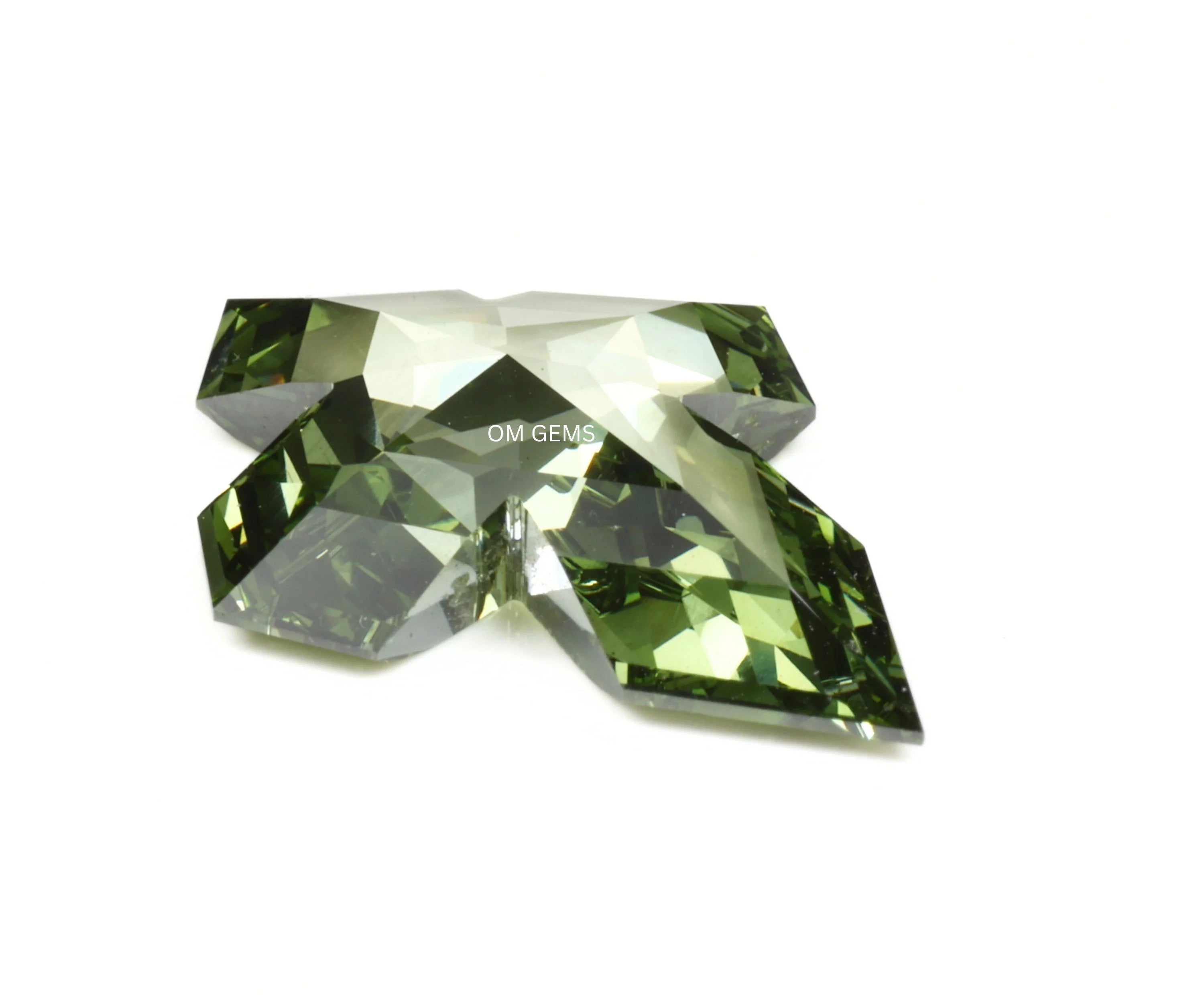 Green Christ Cross Lab Diamond