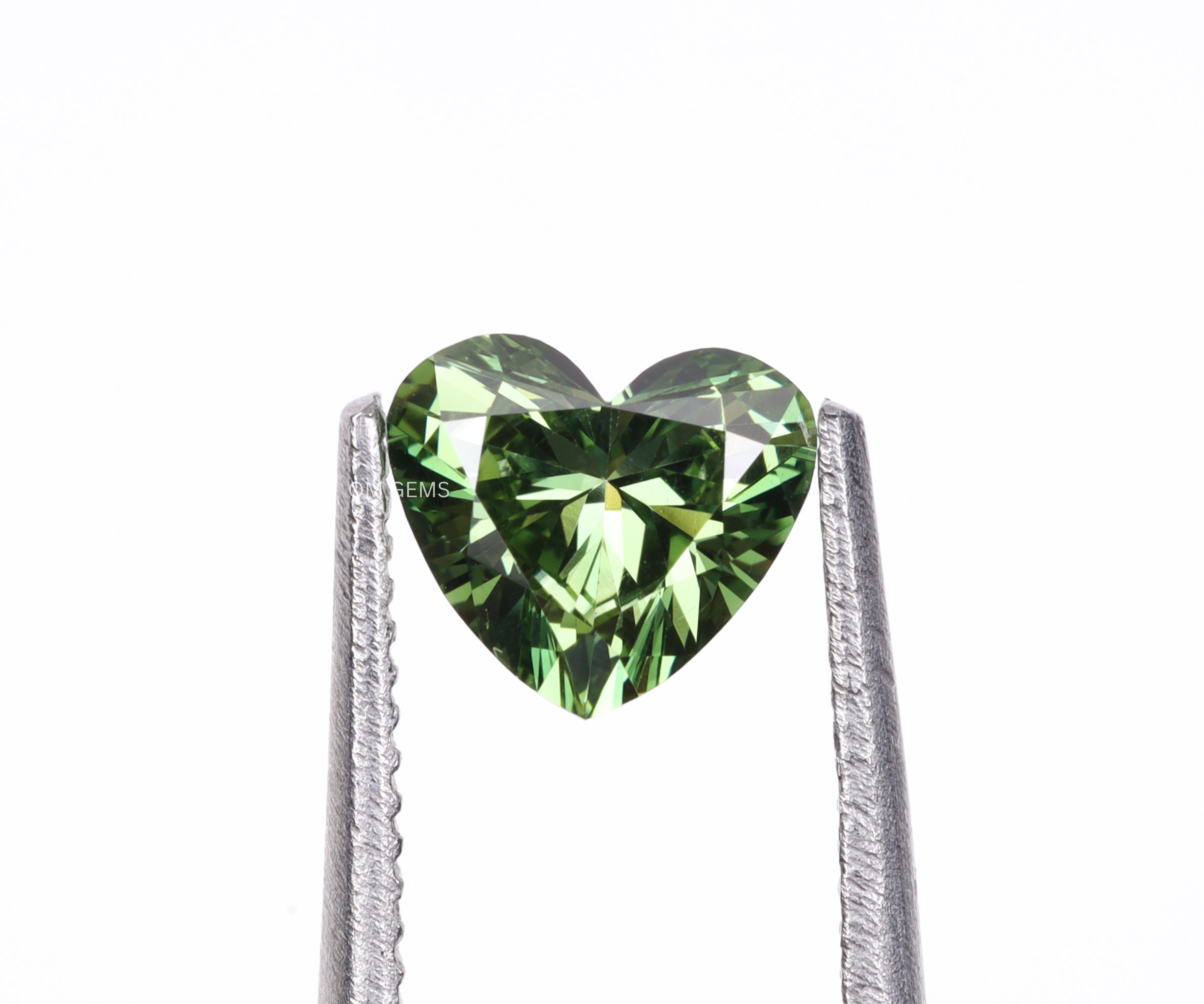 5.00 X 5.50 MM Green Heart Shaped Lab Grown Diamond