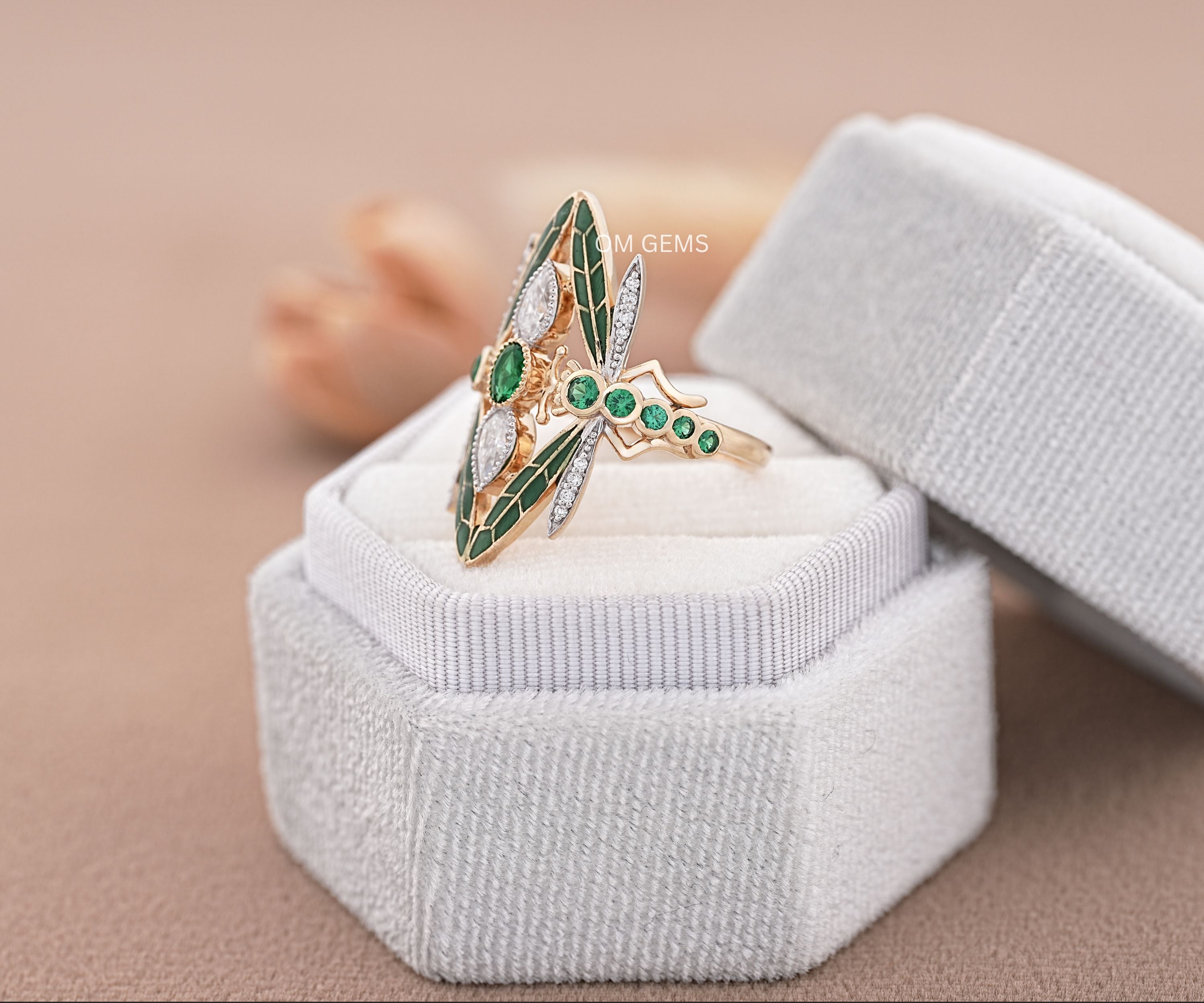 Yellow Gold Dragonfly Enamel Ring