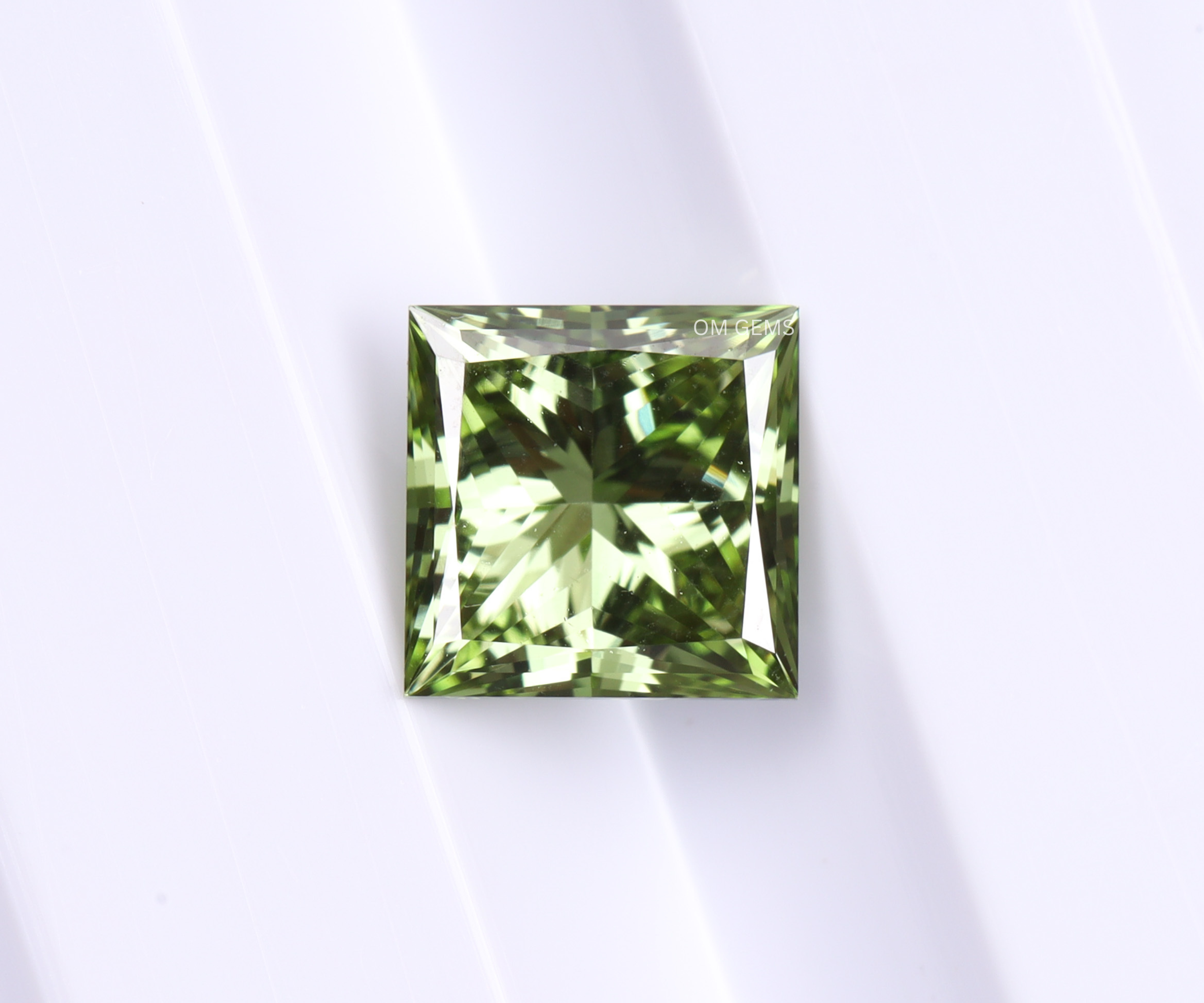 1.75 CT Green Princess Cut Lab Grown Diamond