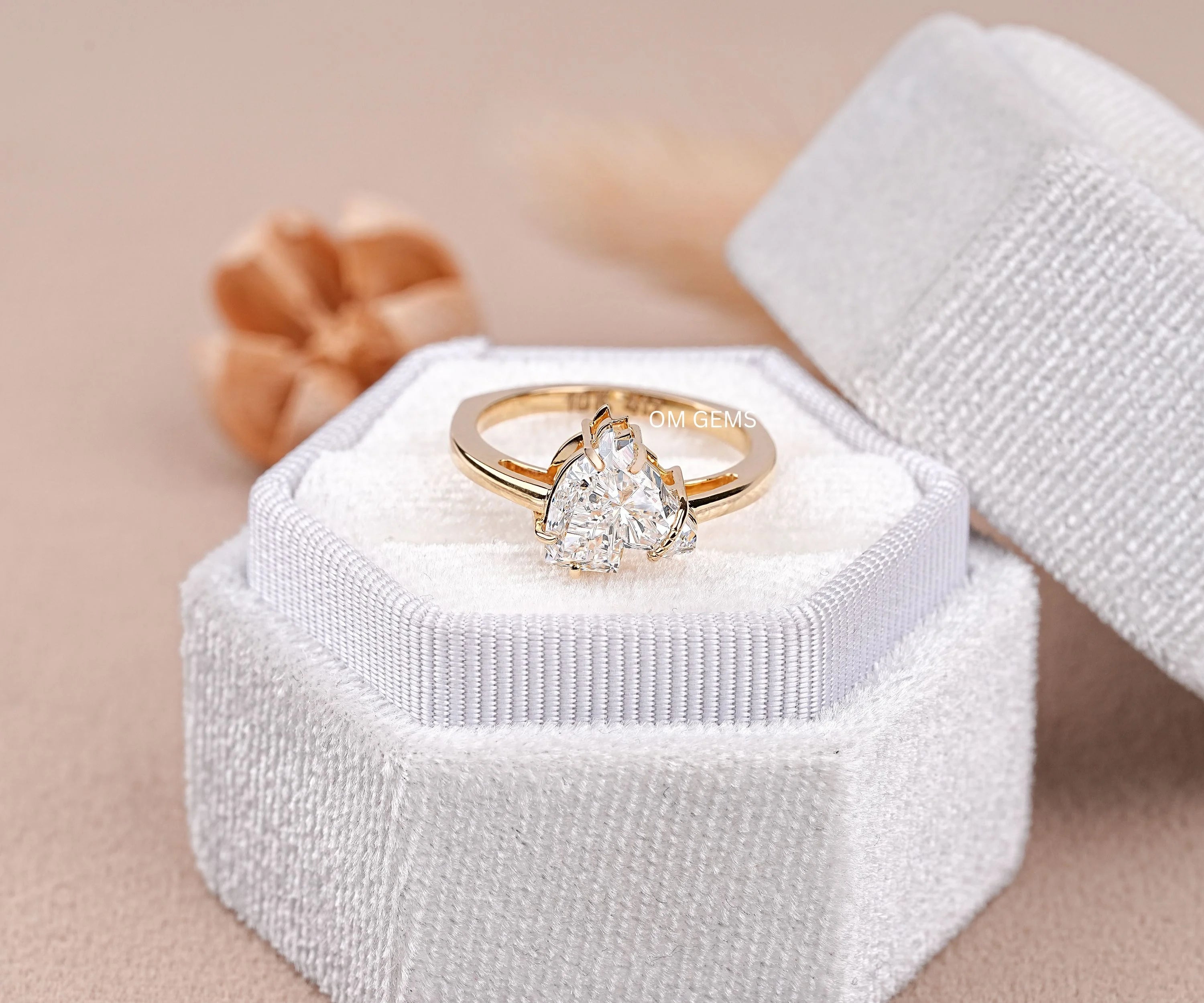 Horse Head Lab Grown Diamond Ring