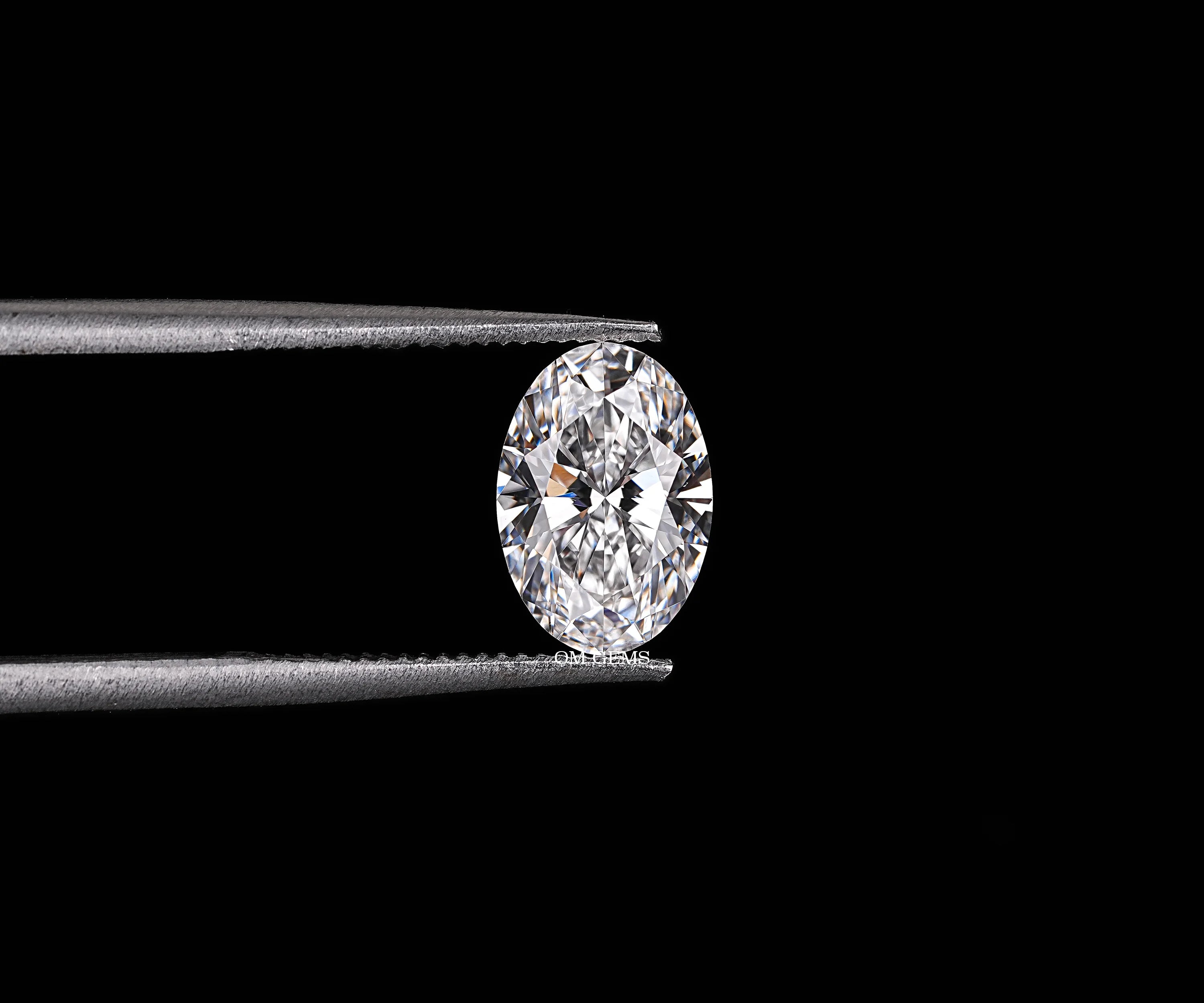 Oval Cut IGI Certified Loose Diamond