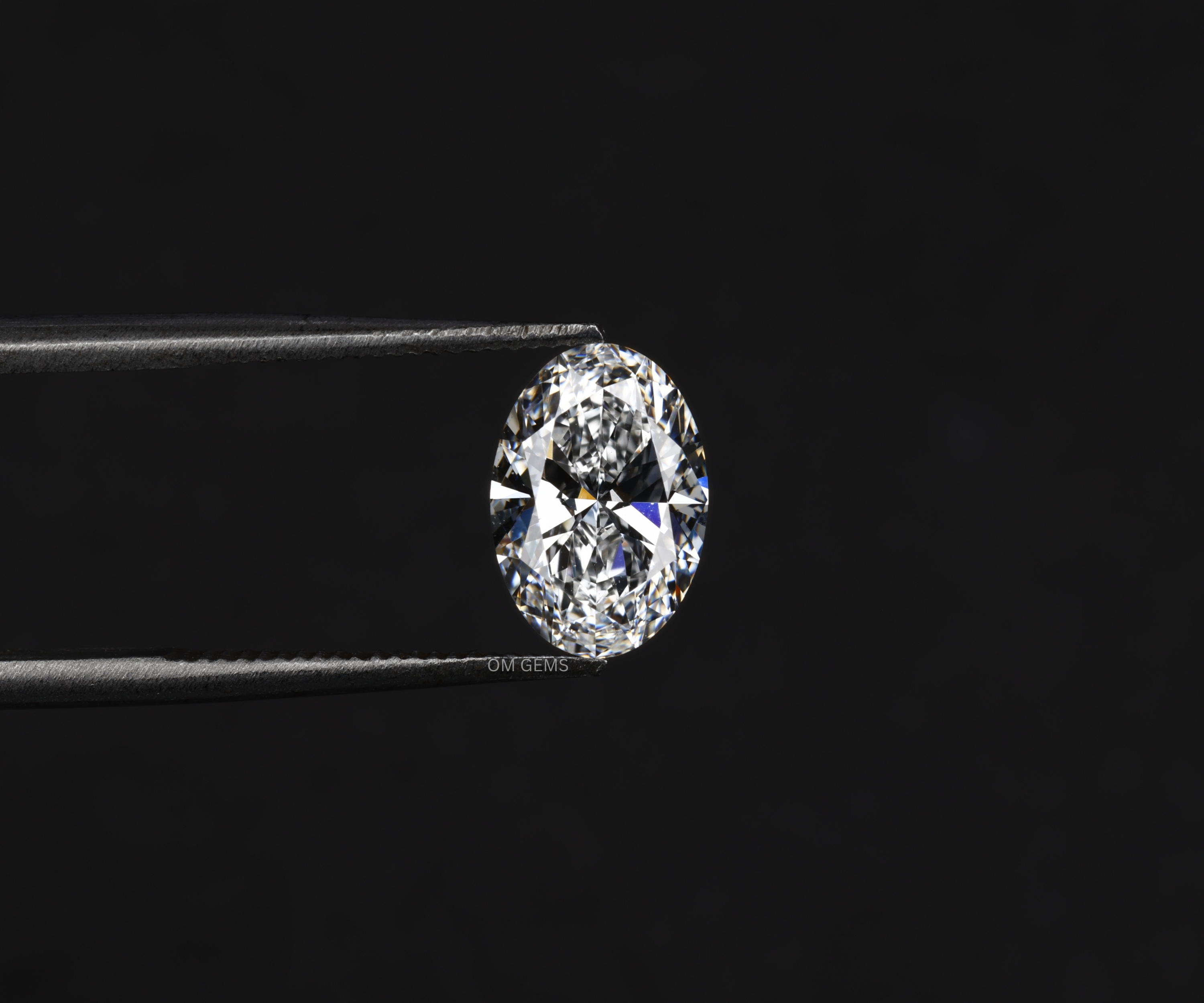 IGI certified oval lab grown diamond