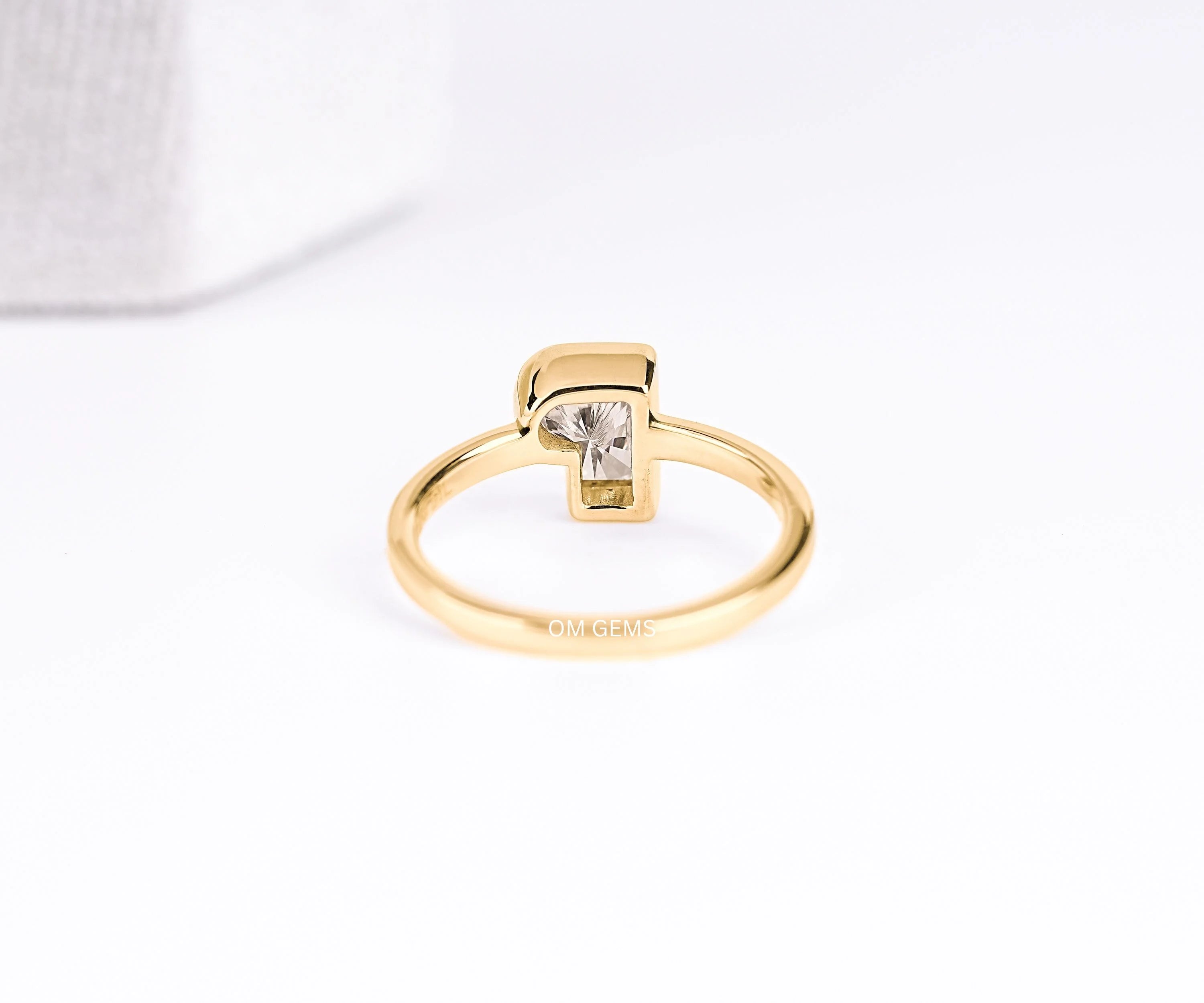 P Shaped Initial Letter Bezel Set Ring