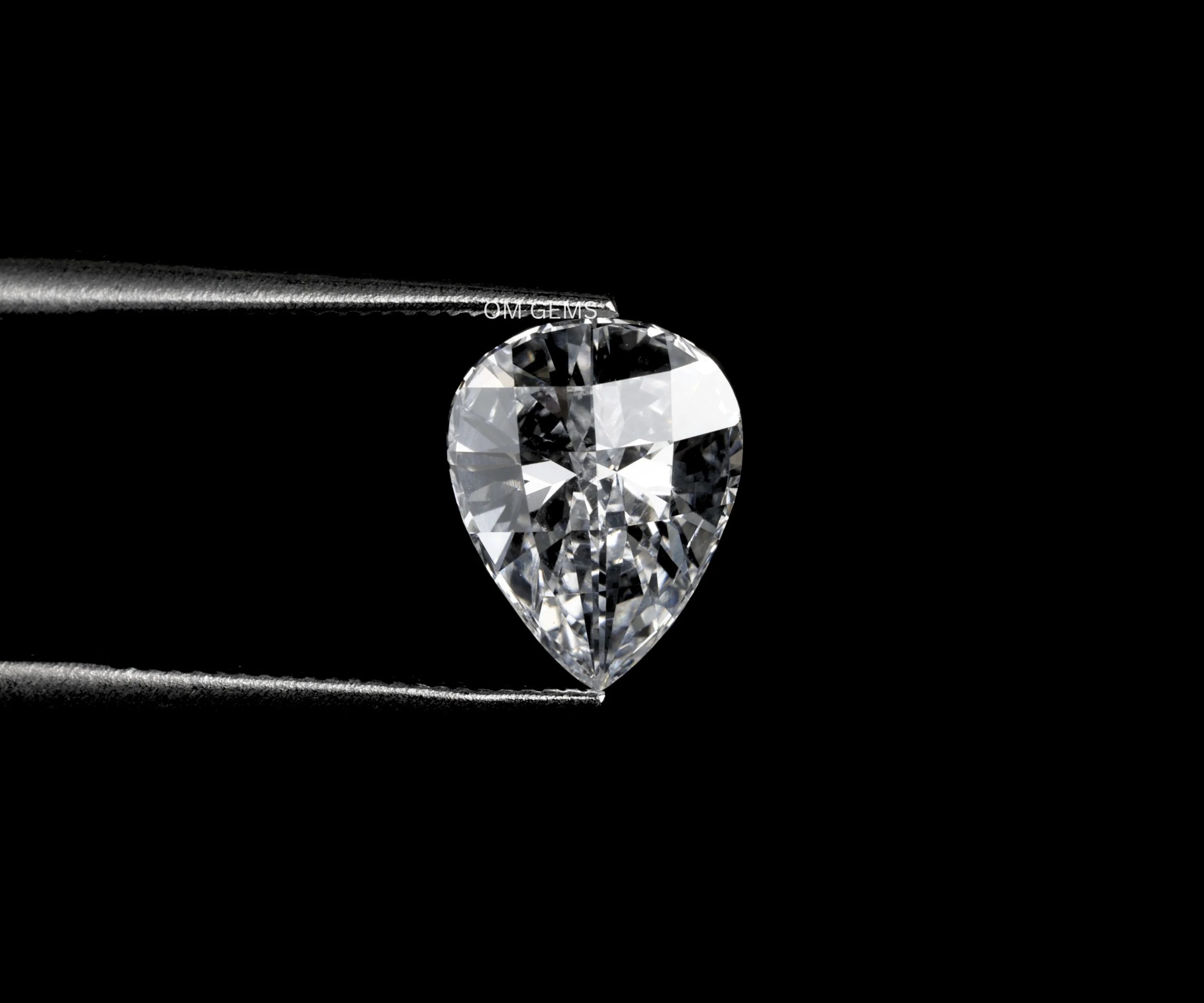 Square Faceted Cedar Pear Cut Diamond