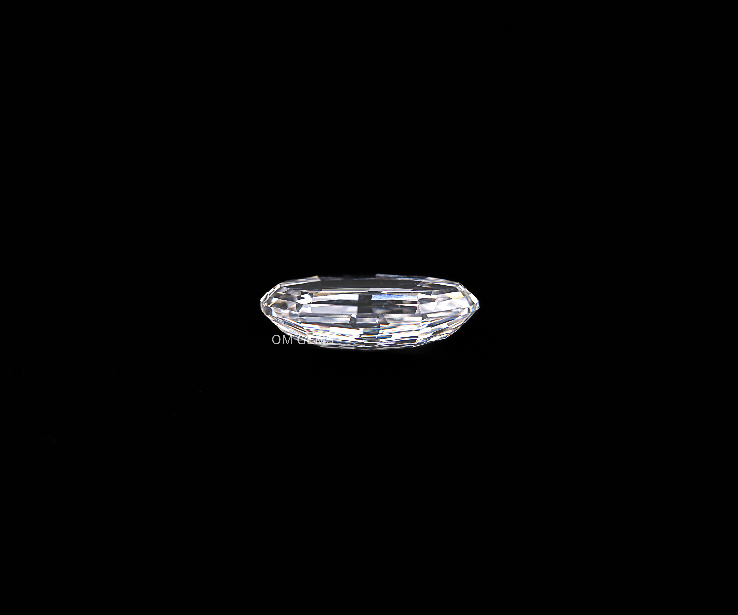 14.1 x 8.3 MM Step Cut Oval Lab Grown Diamond