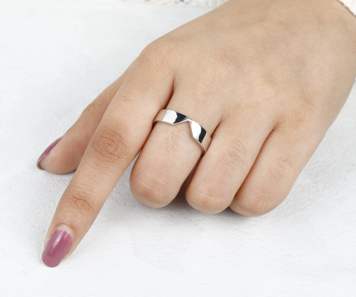 Chevron Cigar Style Wide Arch Wedding Band