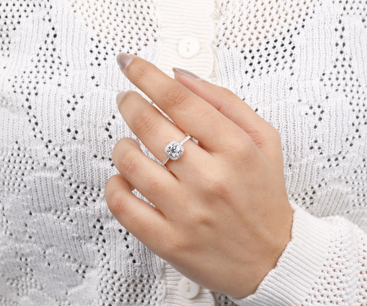 Round lab grown diamond pavé halo bridal ring