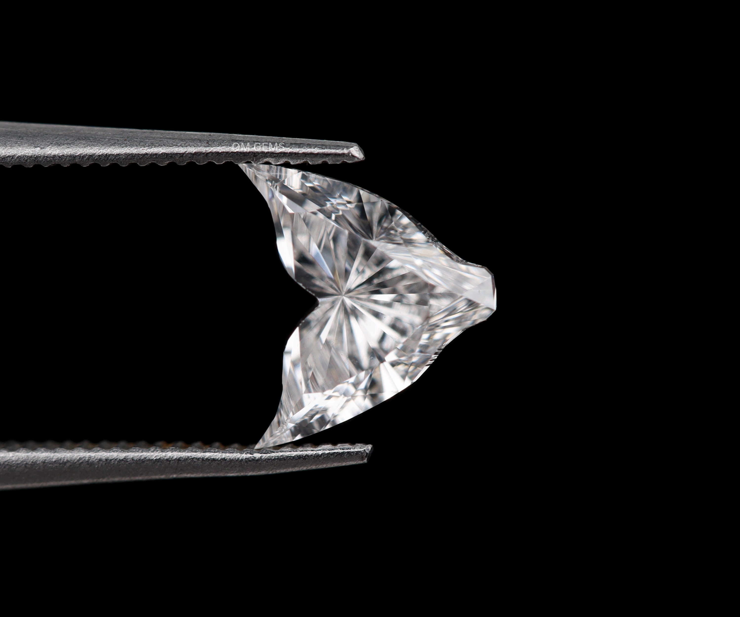 0.92 CT Lab Grown Fish Tail Diamond