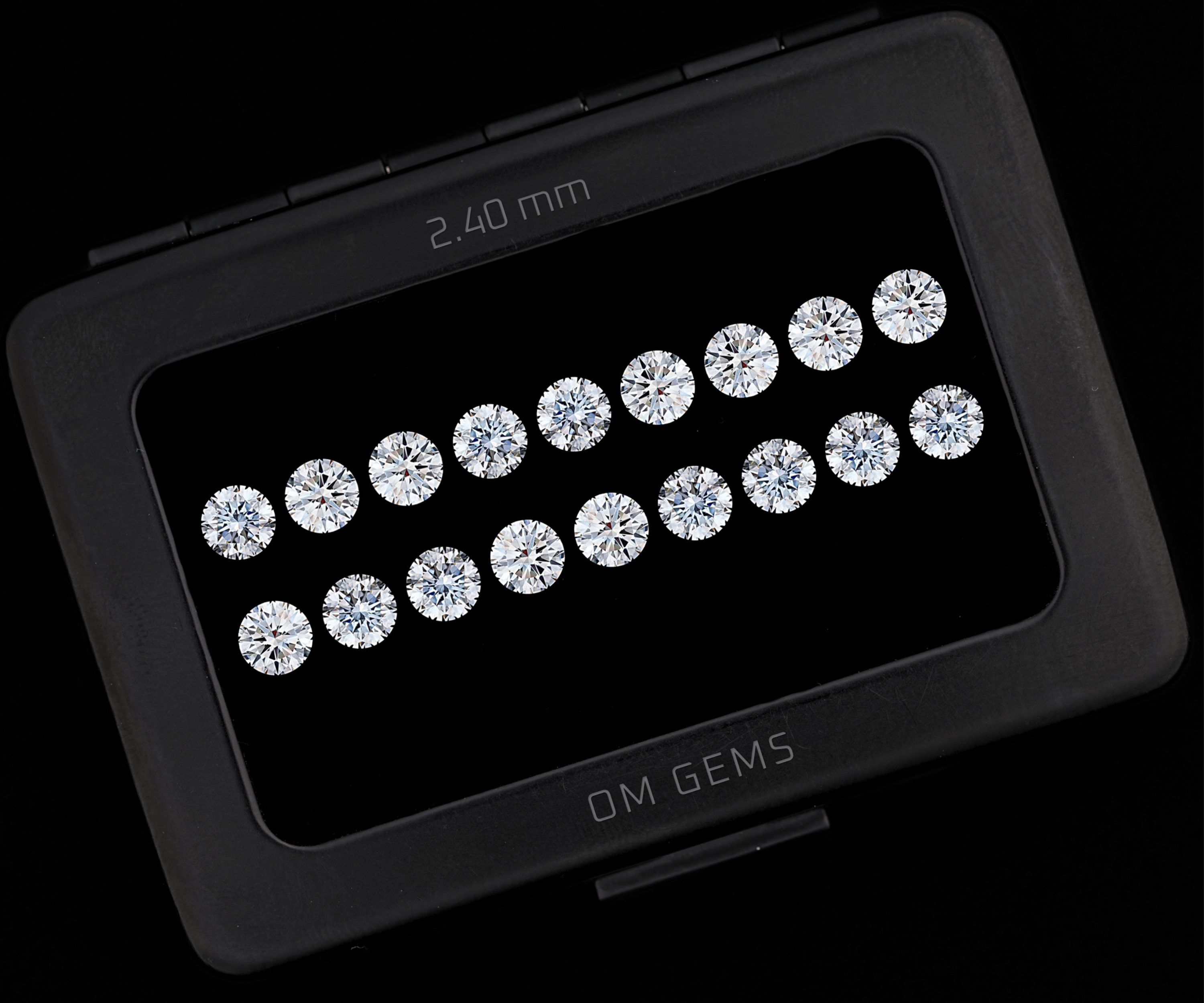 Round Lab Grown Melee Diamonds