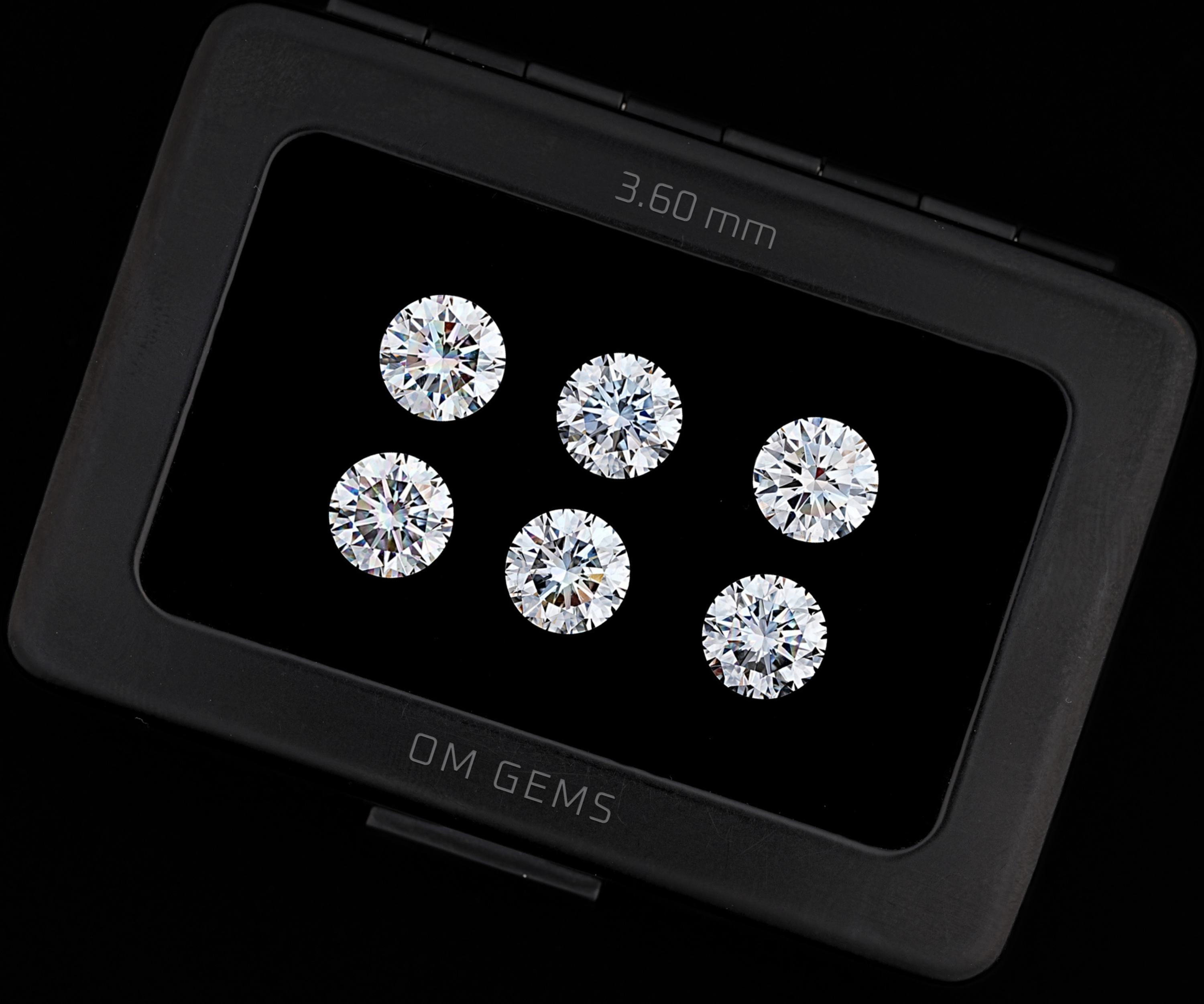 Round Lab Grown Melee Diamonds