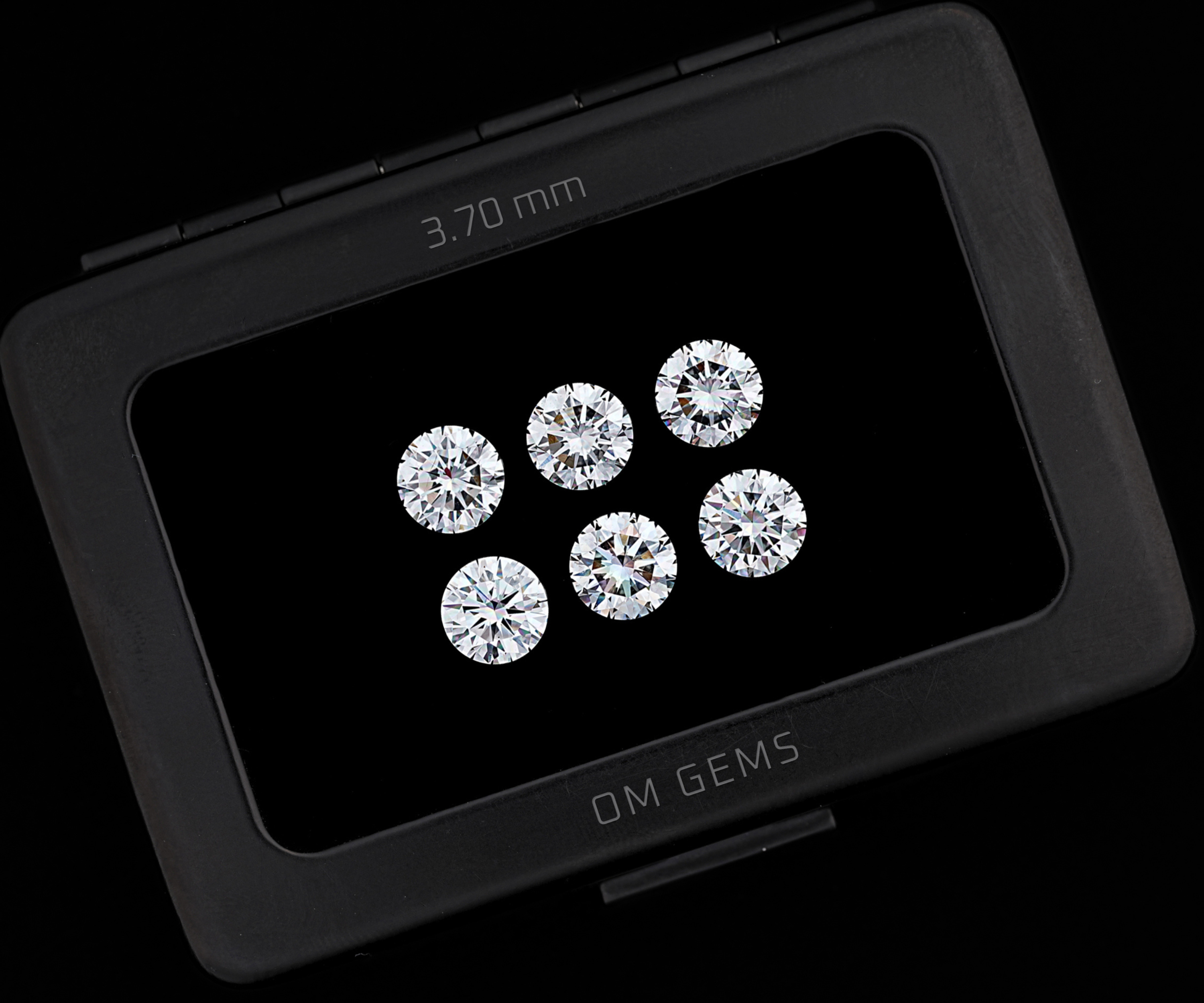 Round Lab Grown Melee Diamonds