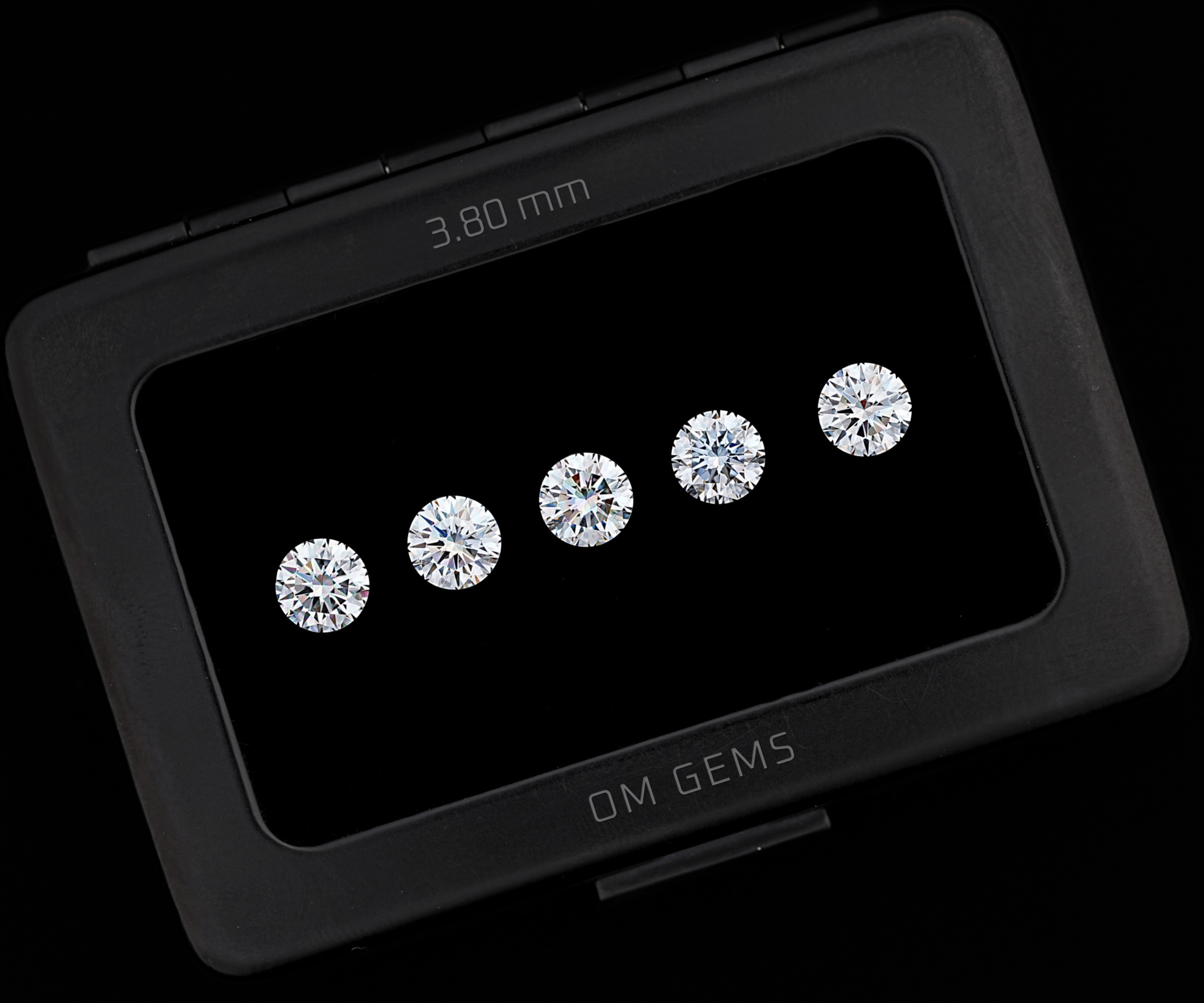 Round Lab Grown Melee Diamonds