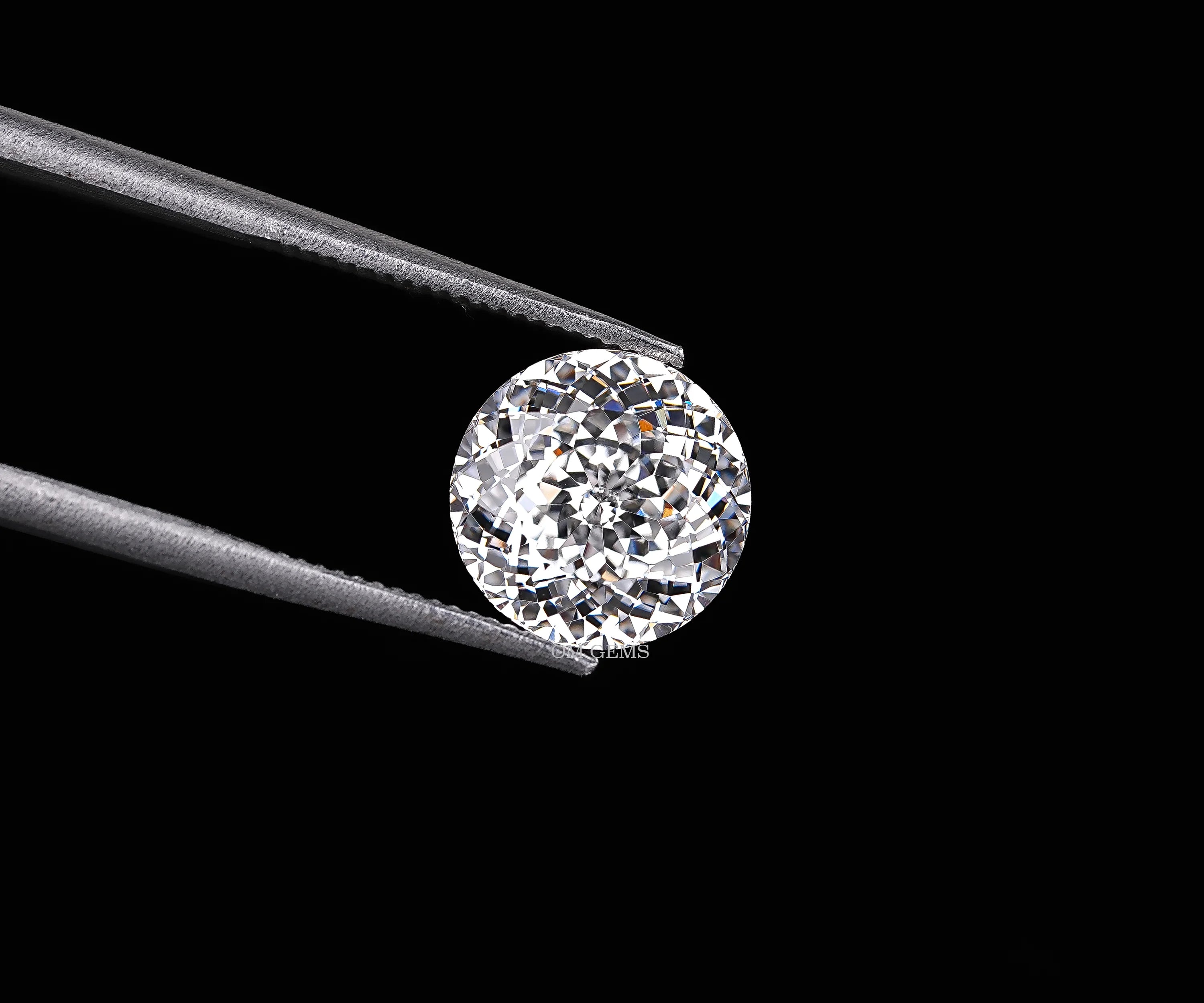1.83 CT, Round Modified Brilliant Cut IGI Certified Loose Diamond