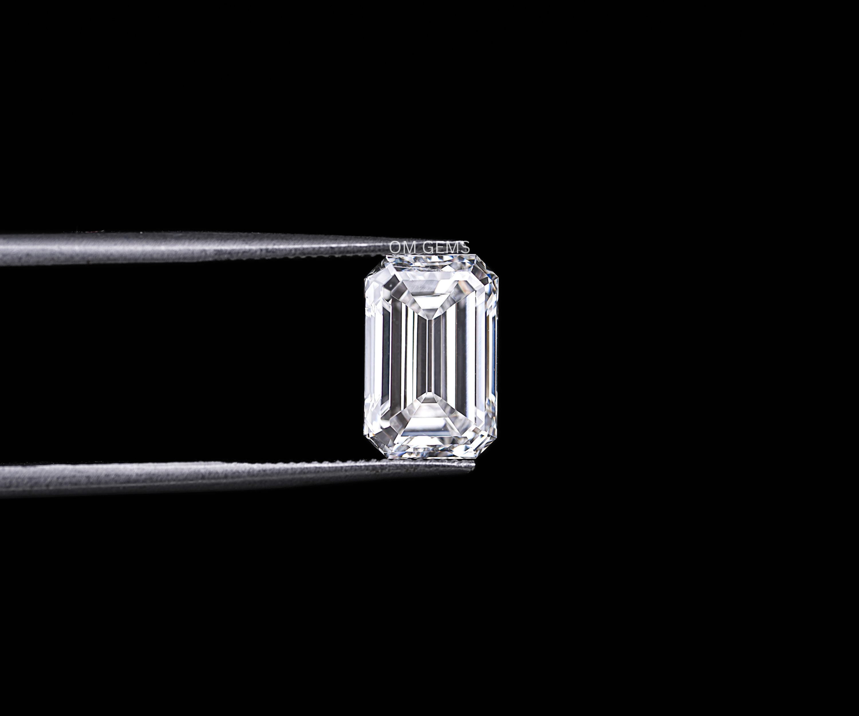 Emerald Cut Lab Grown Diamond 