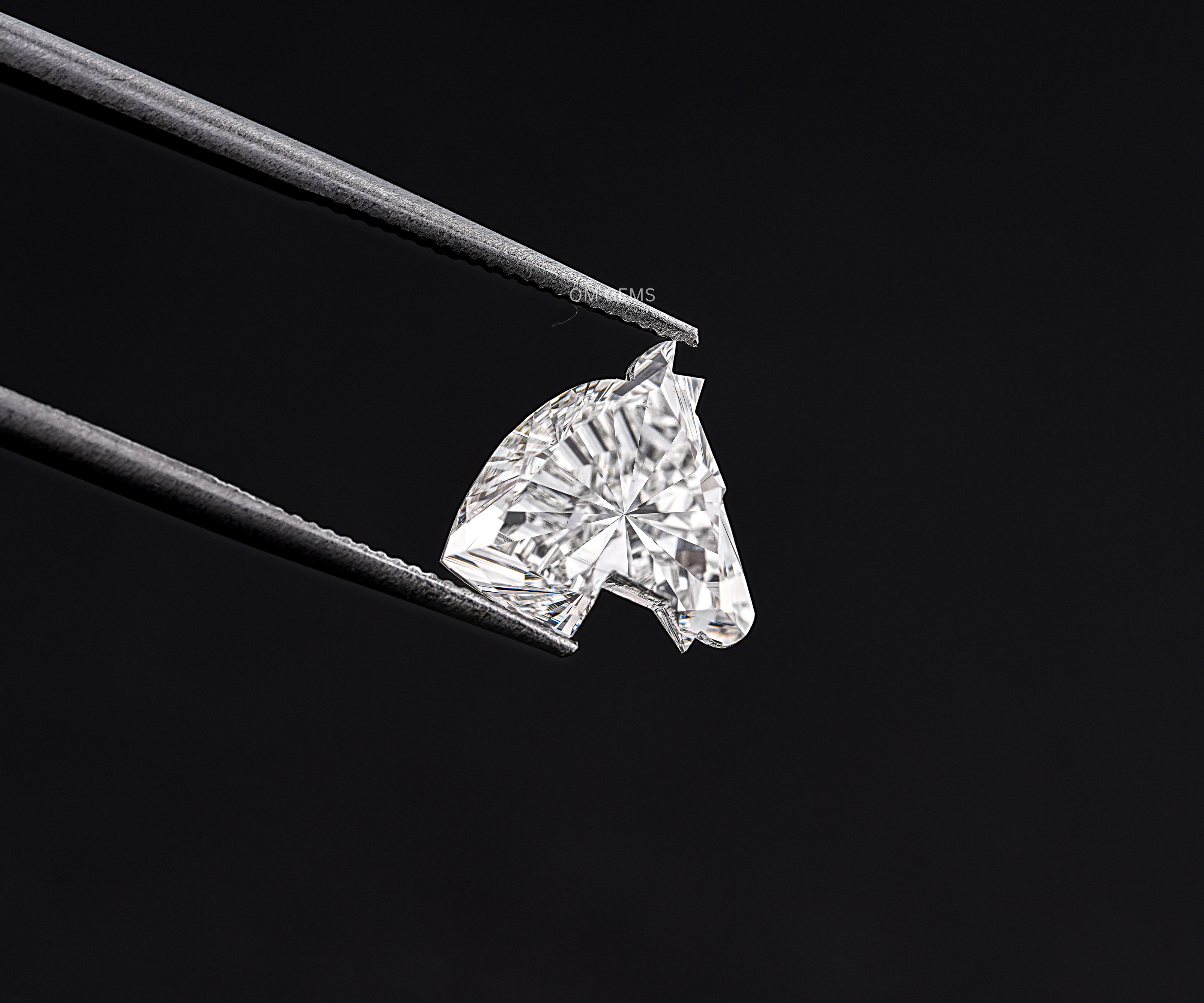  Lab Created Horse Face Diamond 