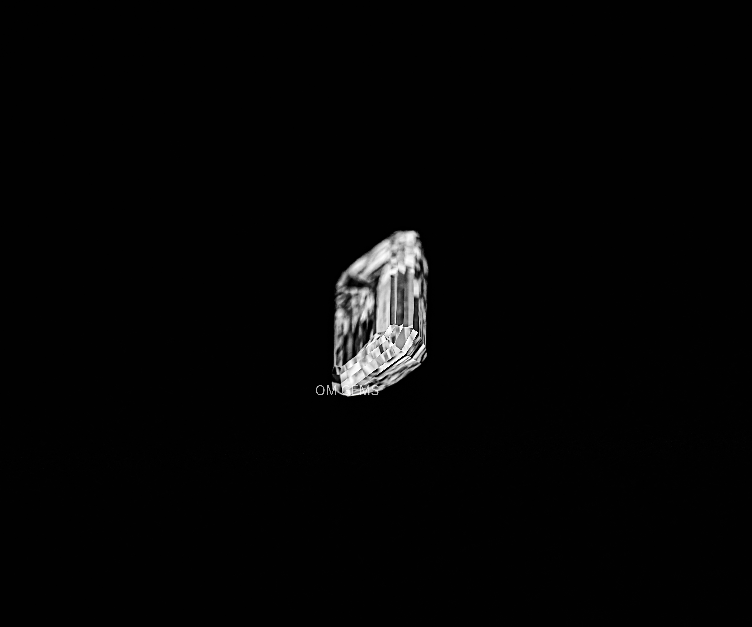 8.82 X 5.82 MM Emerald Cut Lab Grown Diamond