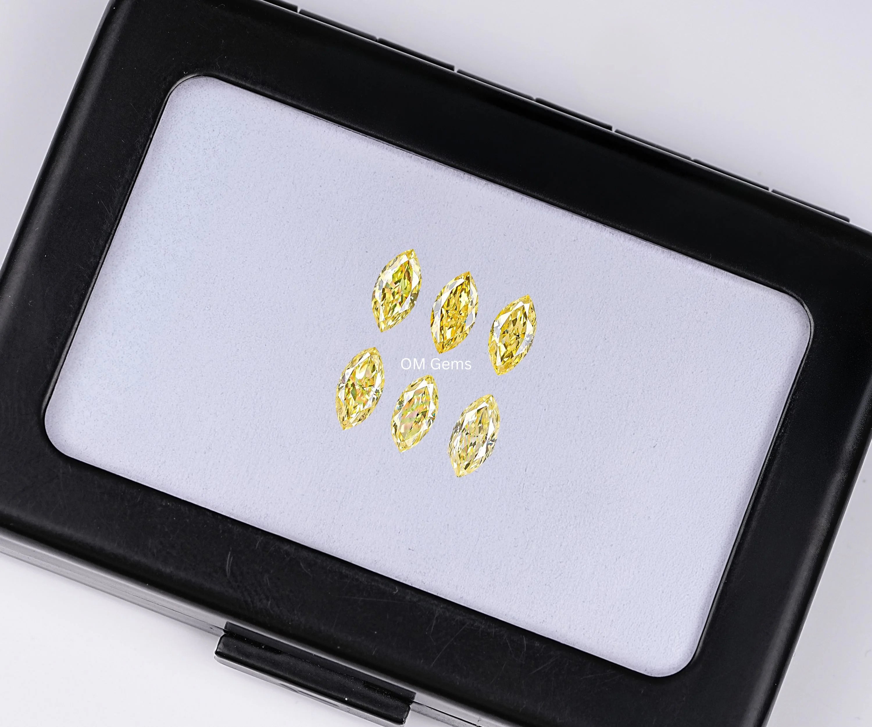 2.50 X 1.25 MM Yellow Marquise Shaped Melee Diamond