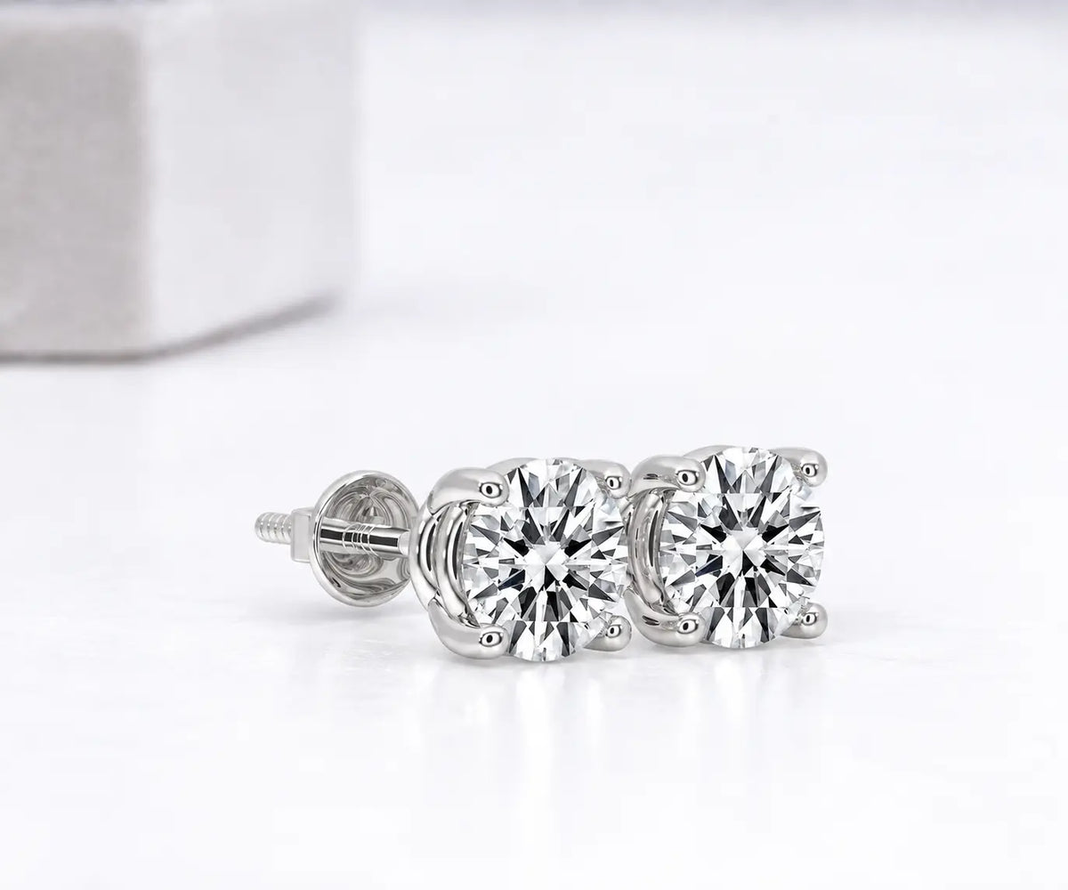 5.5mm moissanite round diamond stud earring solitaire