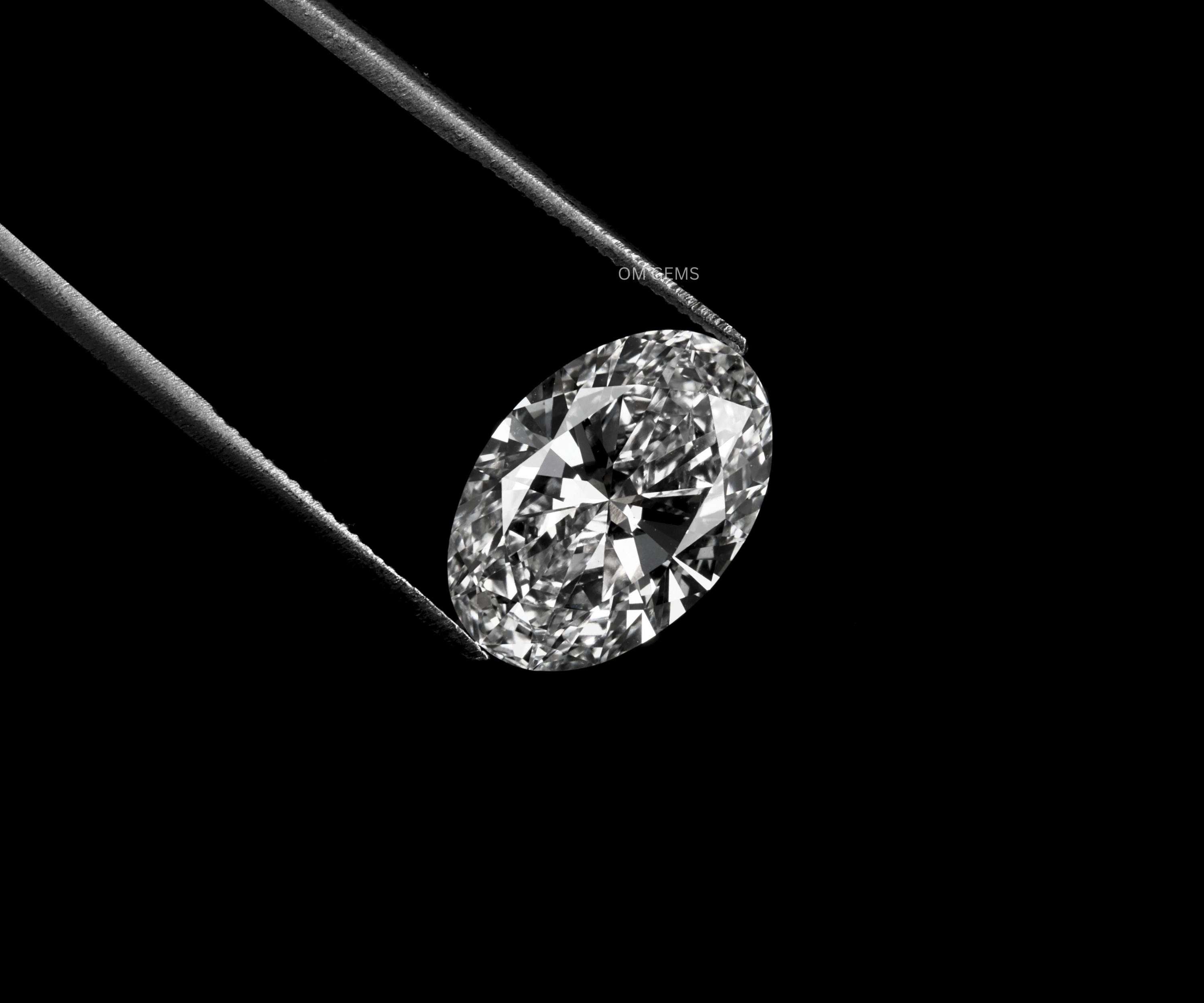 Oval Cut Lab Grown Diamond With Brilliant Sparkle