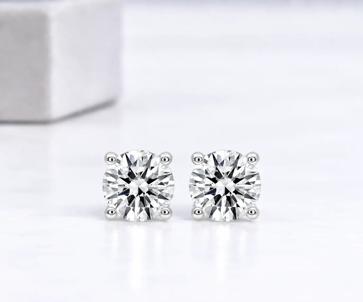 5.5mm moissanite round diamond stud earring solitaire design