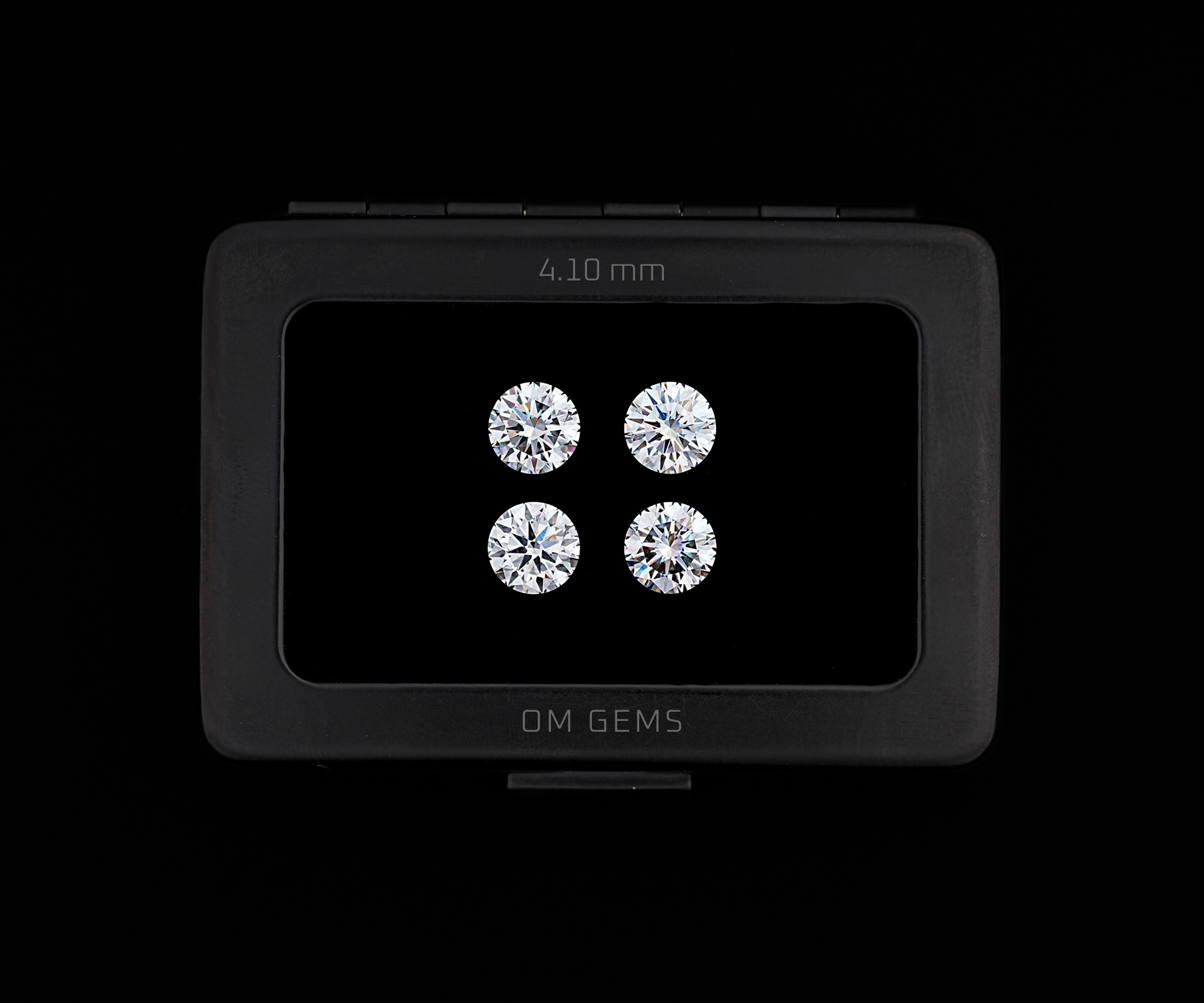 4.1MM Round Lab Grown Melee Diamonds