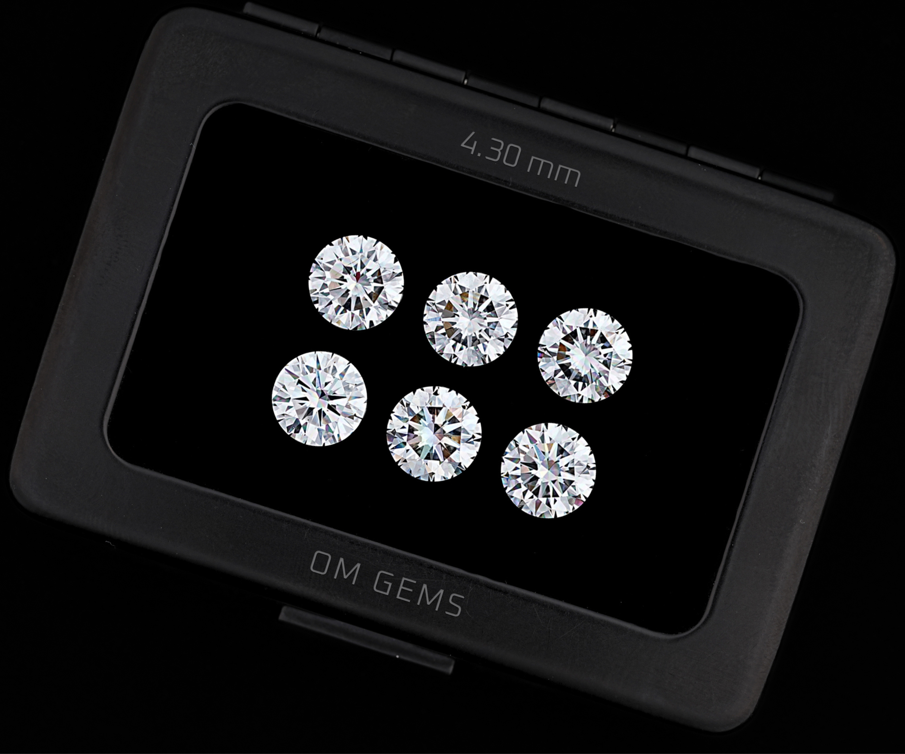4.3MM Round Lab Grown Melee Diamonds