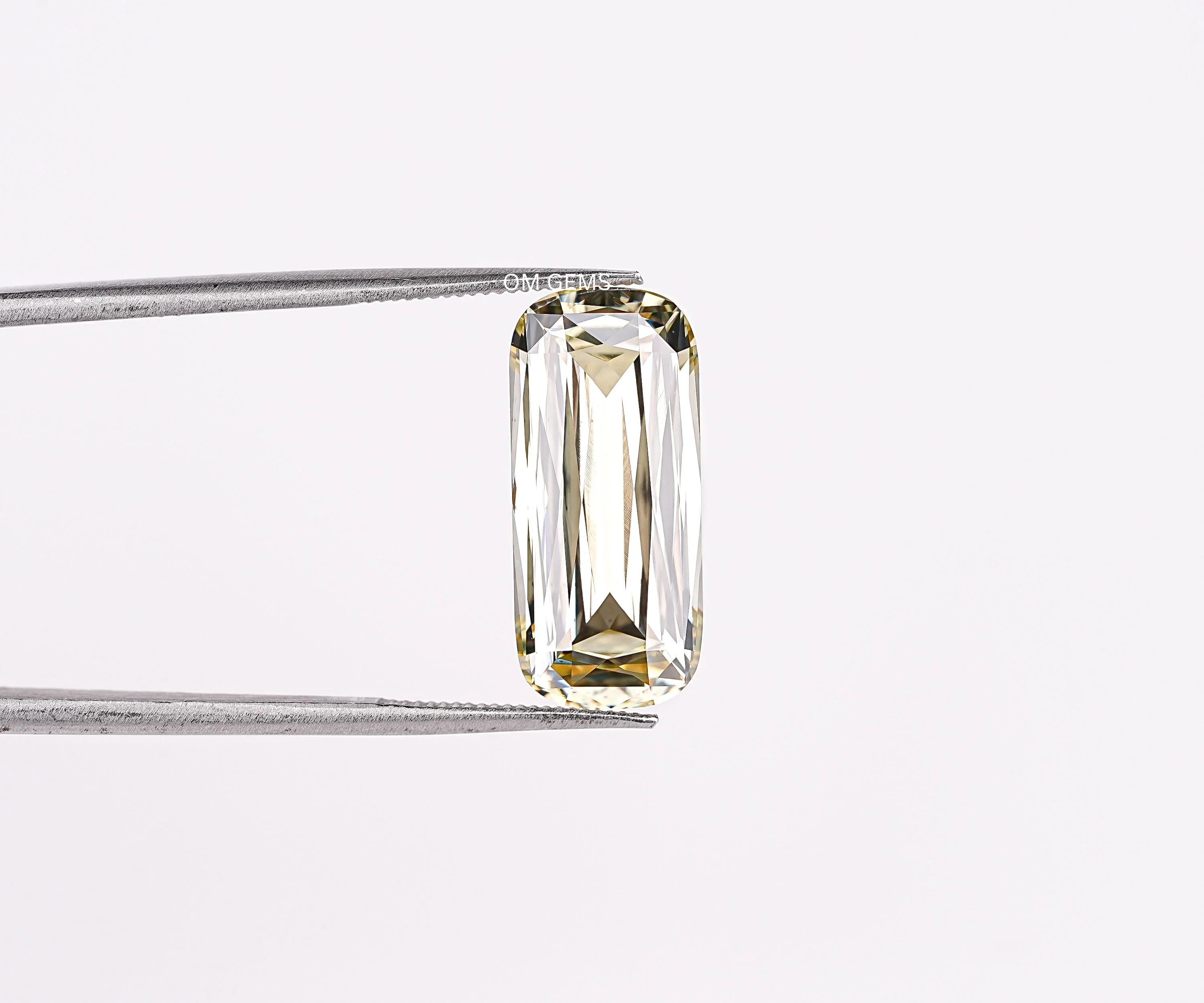 5.15 CT Ashoka Criss Cross Cut Fancy Yellow Diamond