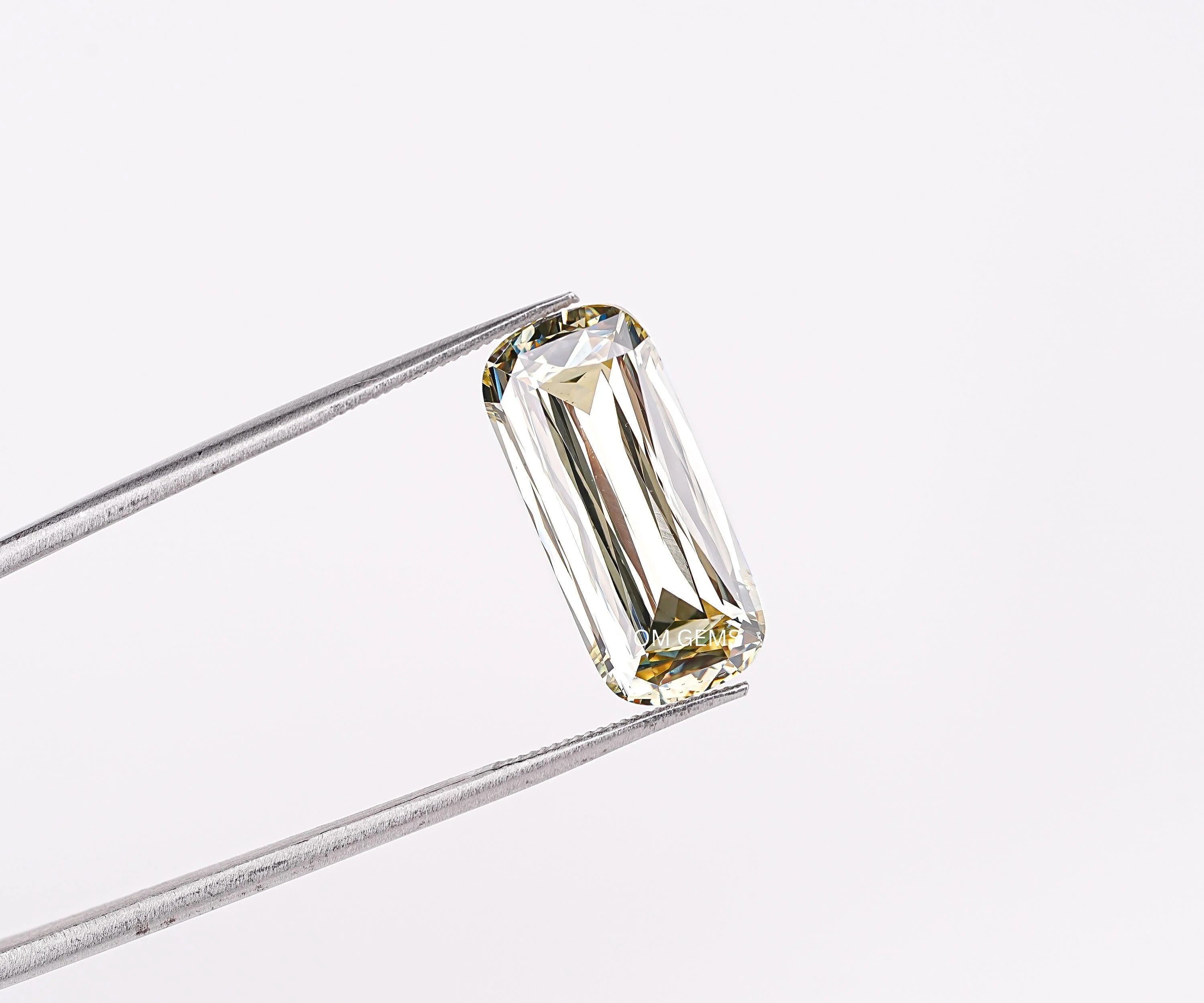 5.15 CT Ashoka Criss Cross Cut Fancy Yellow Diamond