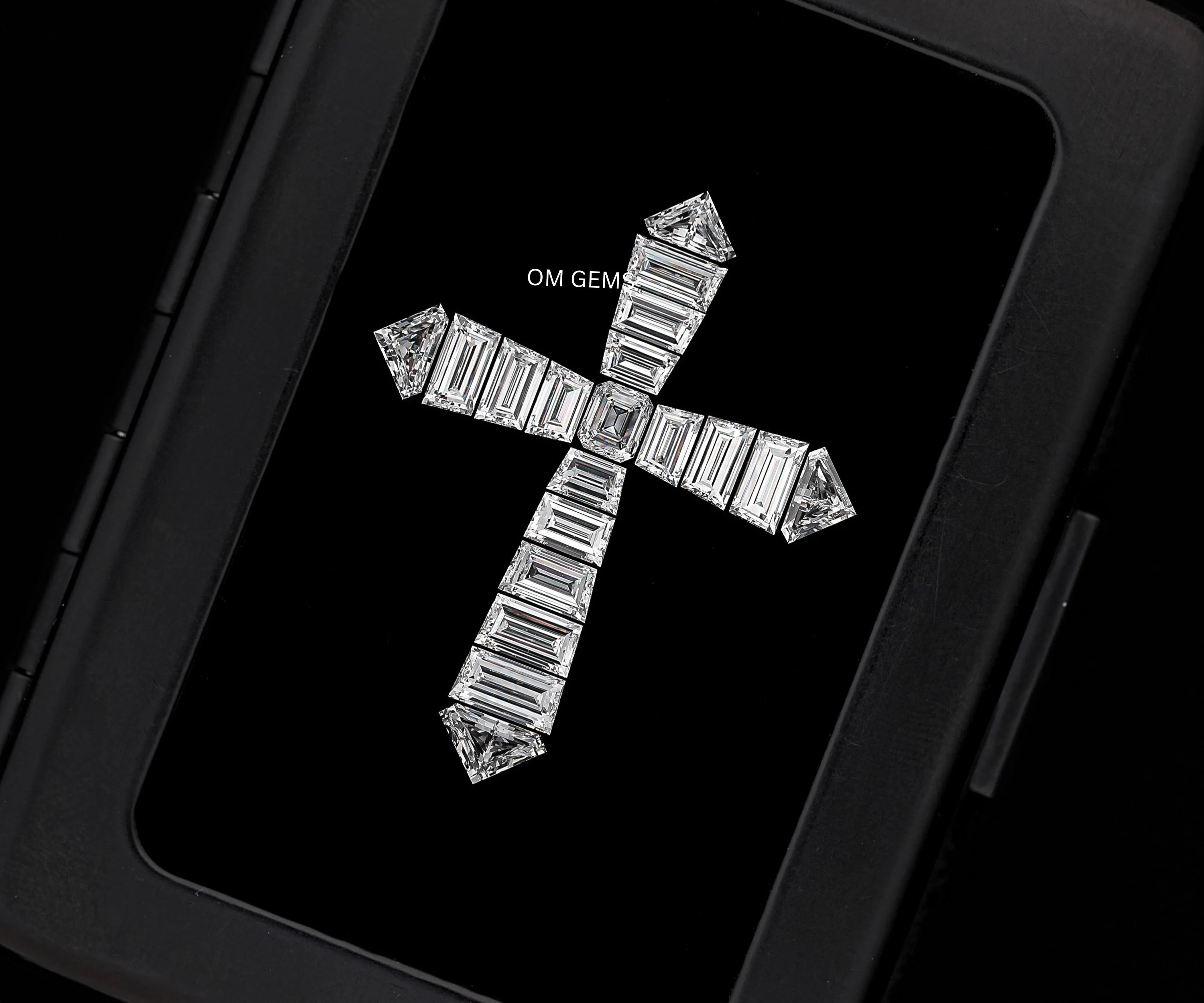 5.55CT Christ Cross Diamonds Set