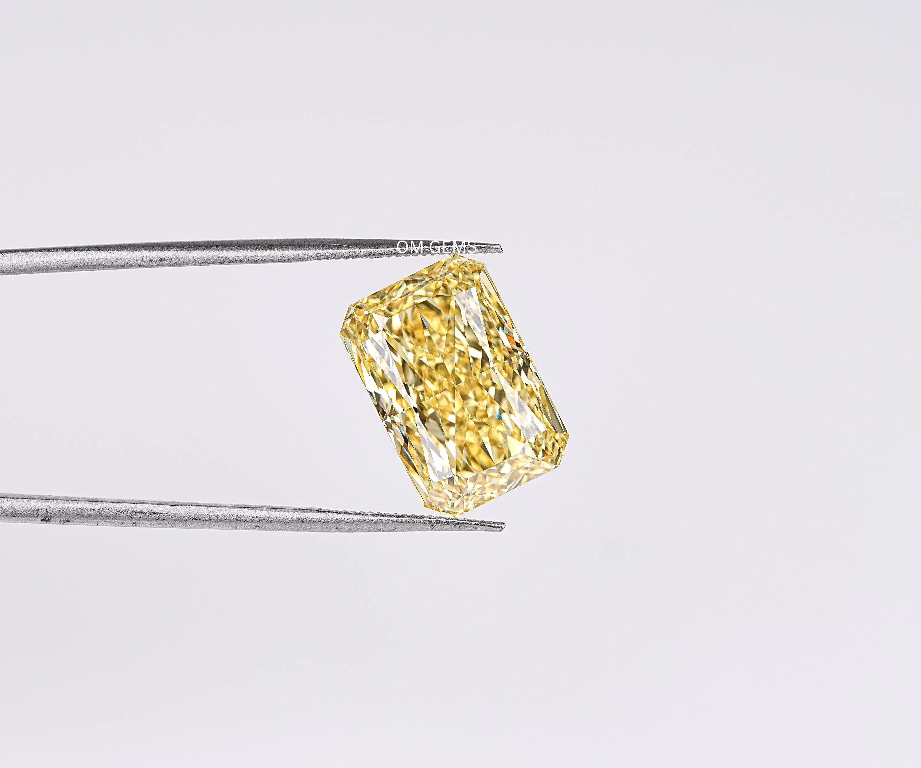 8.0 CT Yellow Radiant Cut Lab Created Diamond