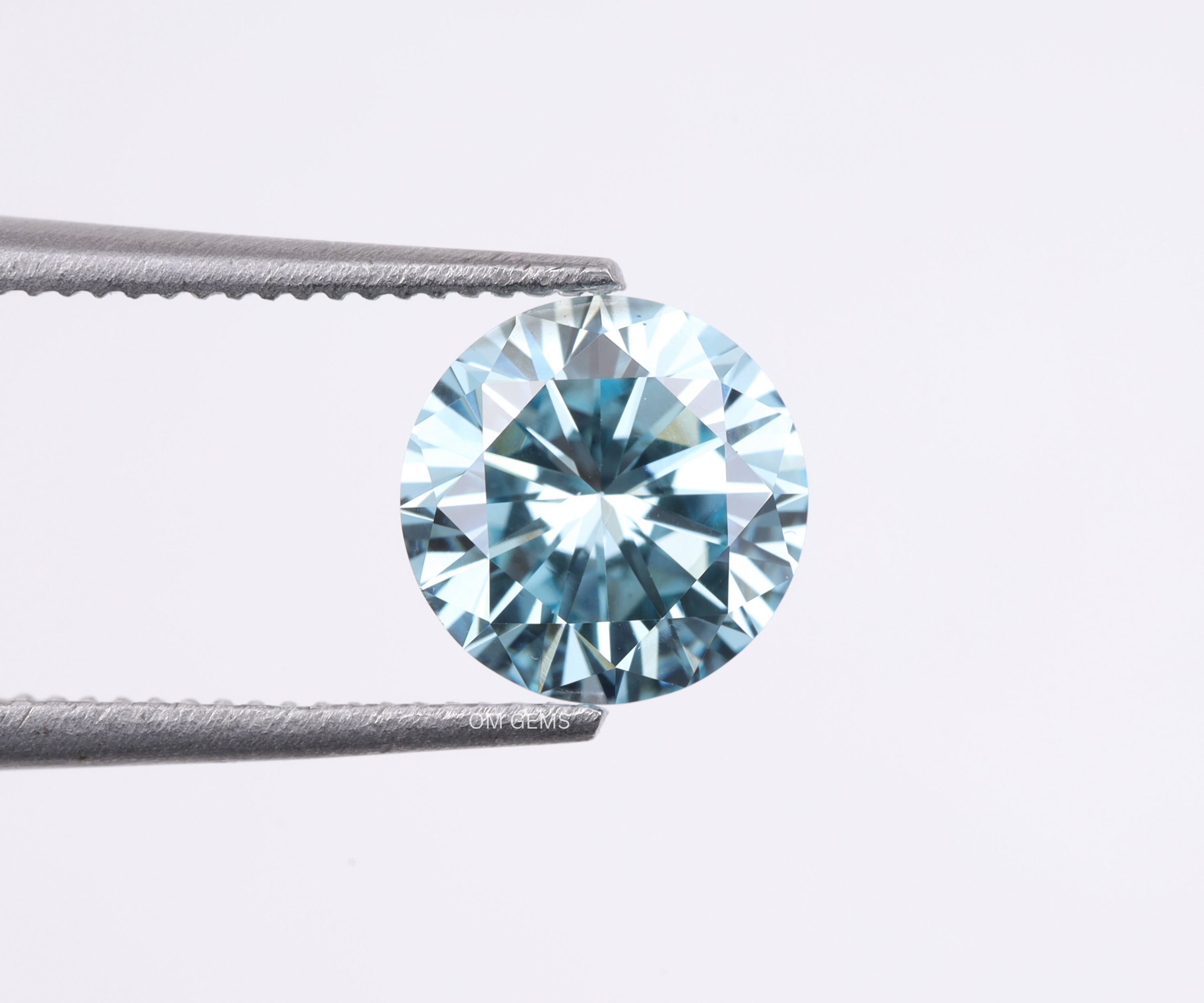 Fancy Blue Round Brilliant Cut Lab Grown Diamond