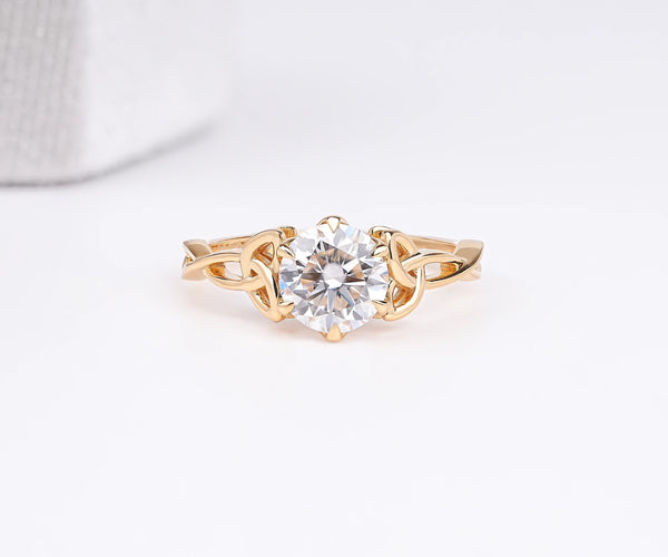 Celtic Knot Solitaire Round Shape Lab Grown Diamond Engagement Ring