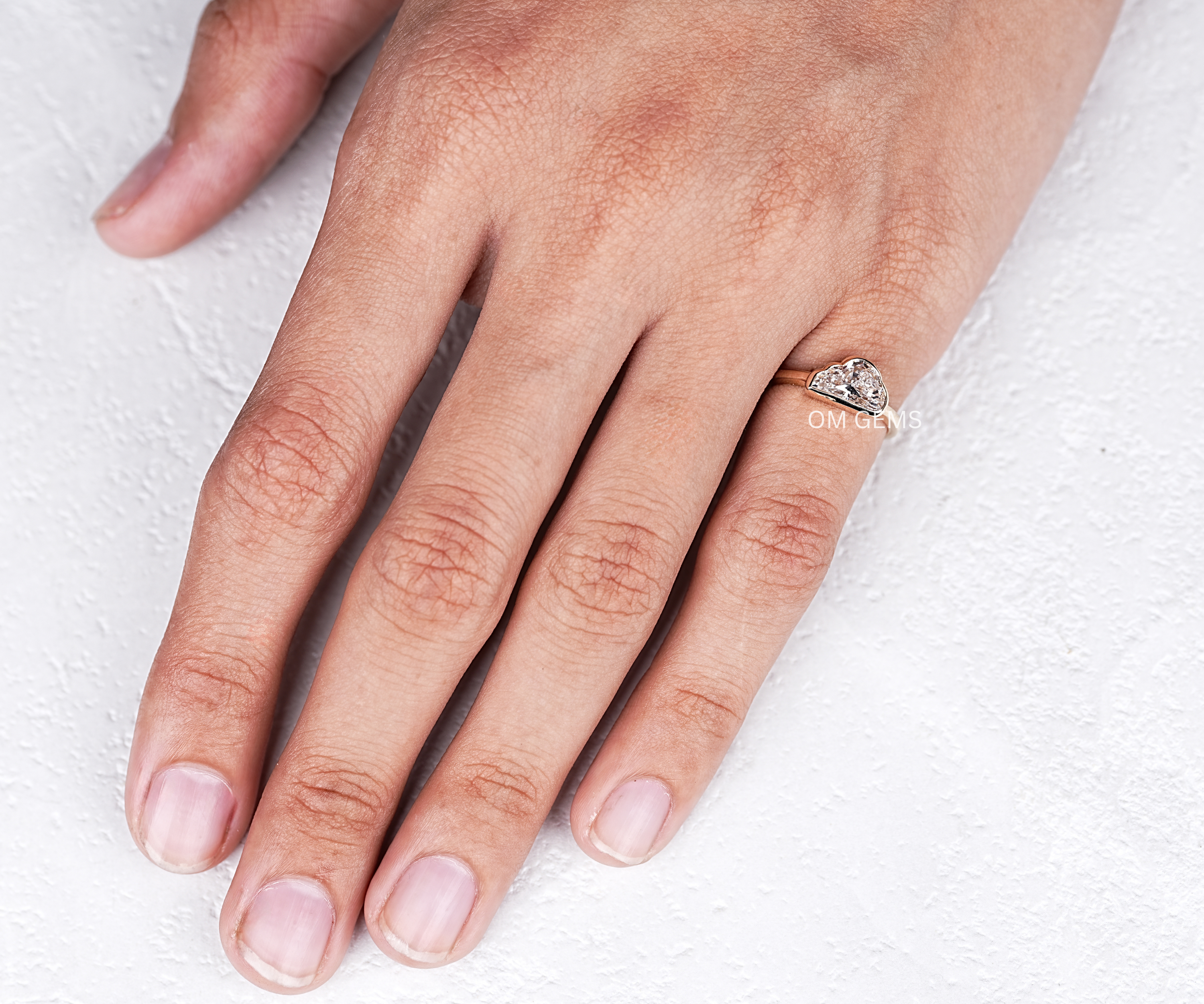  1.50 CT Cloud Shape Lab Grown Diamond Bezel Set Ring
