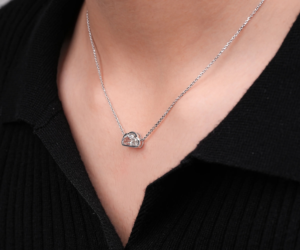 Bezel Cloud Shape Lab Grown Diamond Daily Wear Pendant