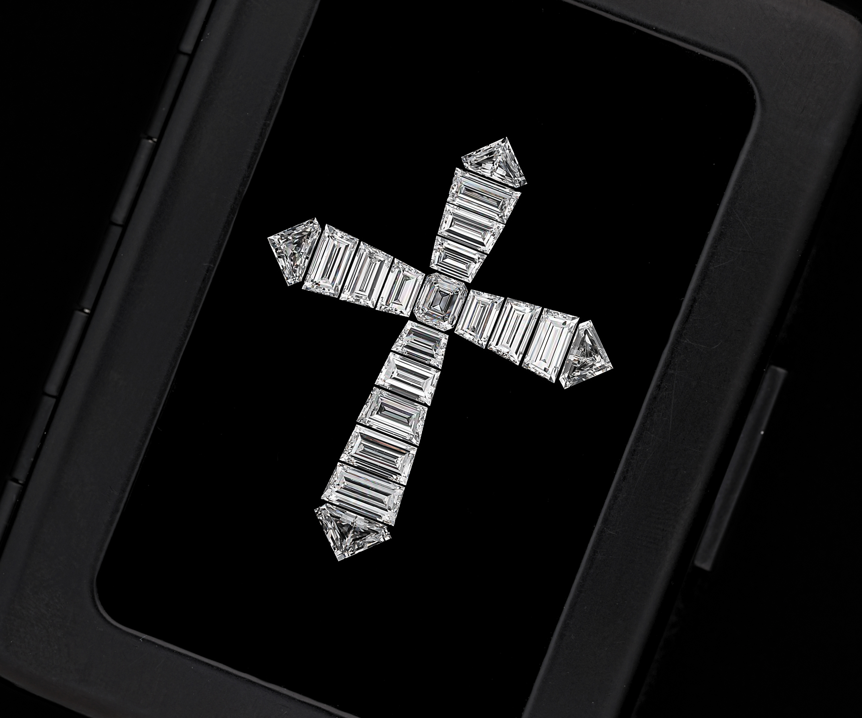 Cross Mix Lab Grown Loose Diamond Set